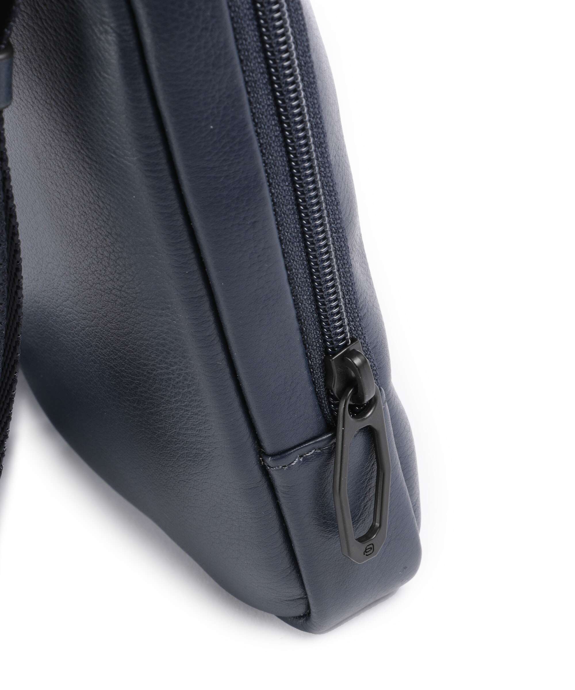 Piquadro W137 Crossbody bag blu - Image 5