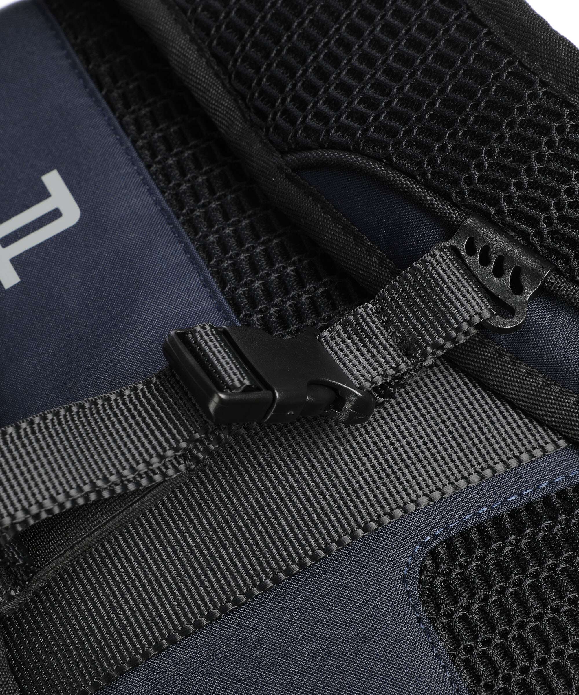 Porsche Design Urban Eco M1 Hiking backpack dark blue - Image 4