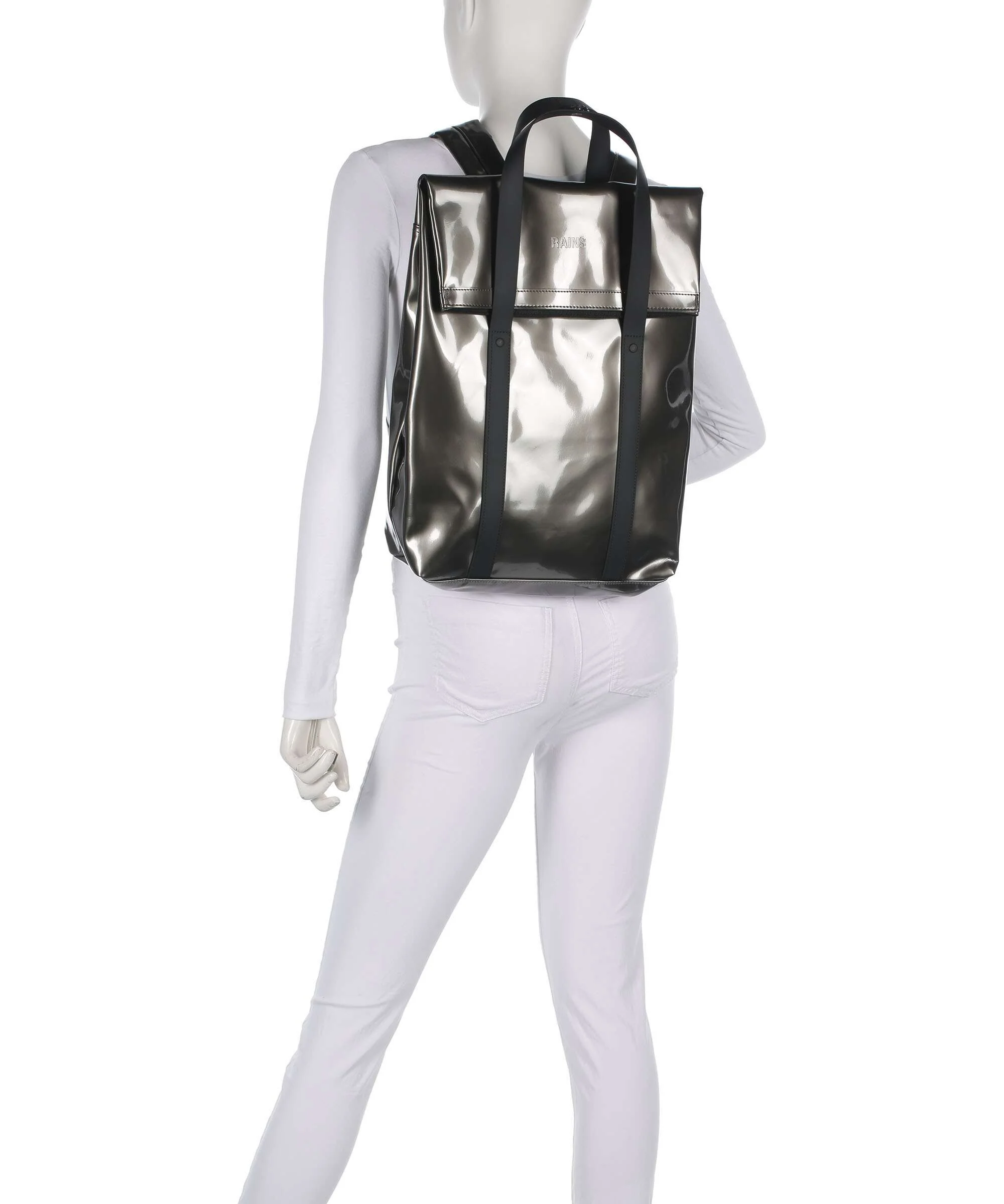 Rains 2 Way Backpack bag raven - Image 3