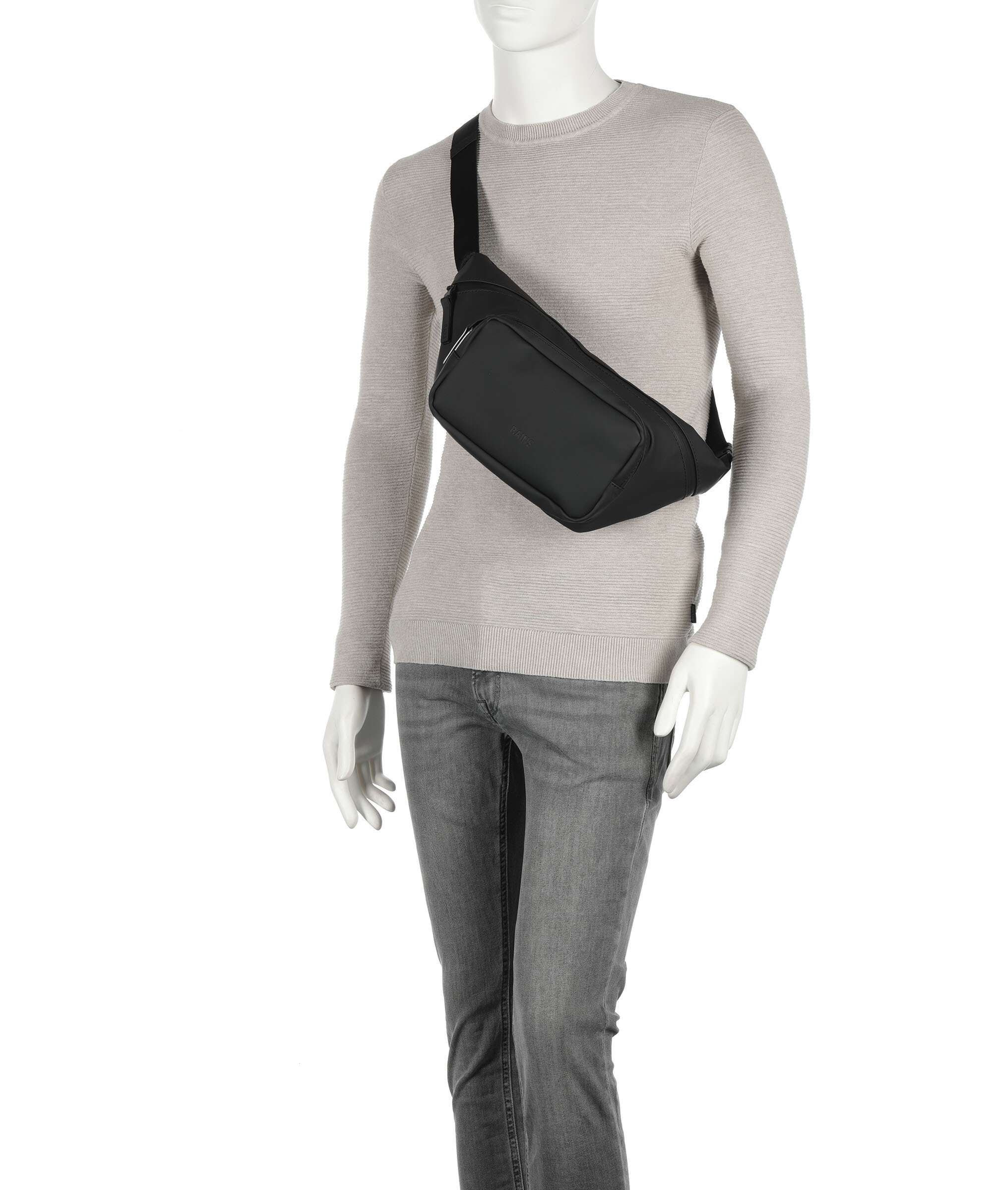 Rains Belt bag black - Image 4