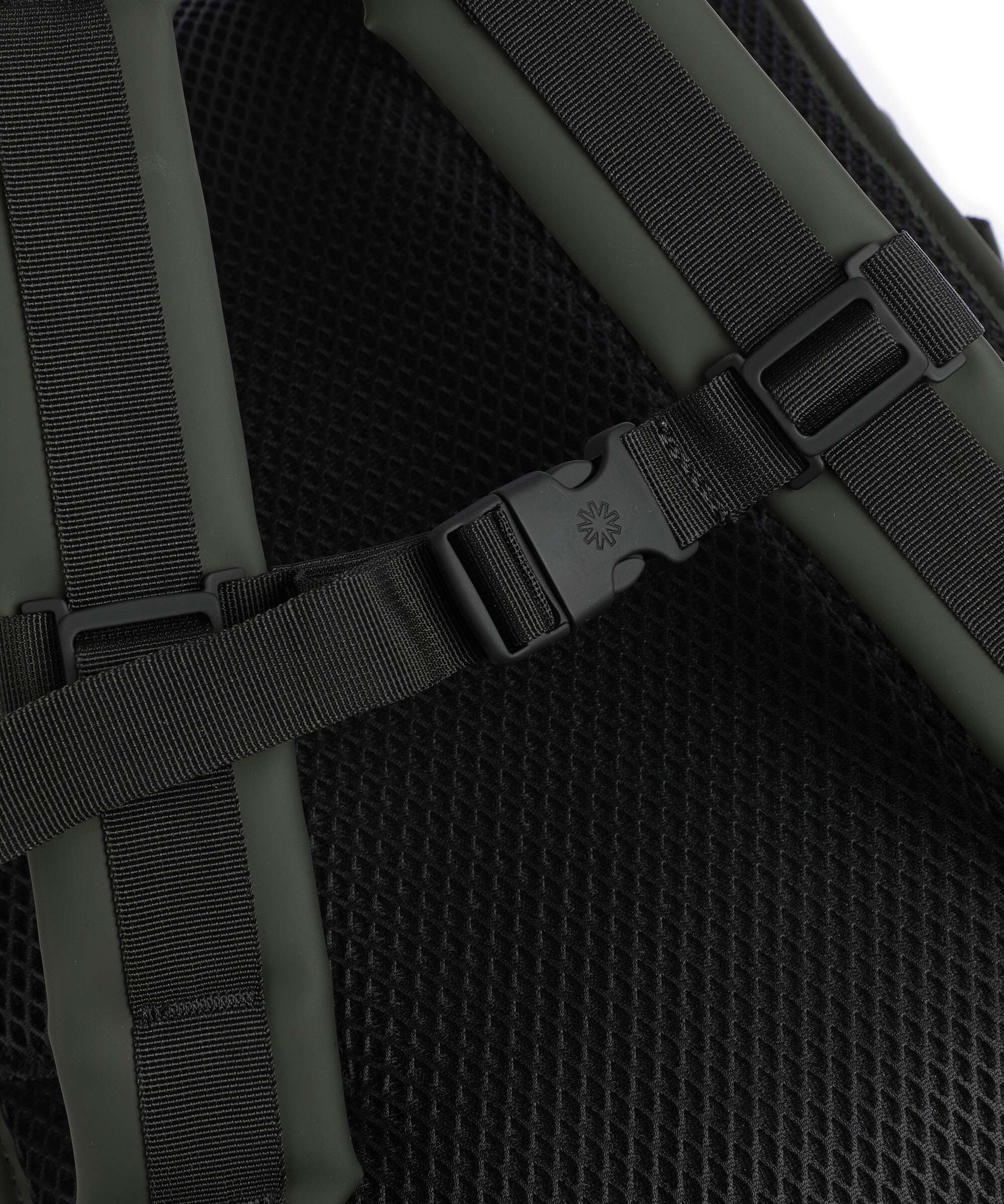 Rains Large Rolltop backpack green - Image 4