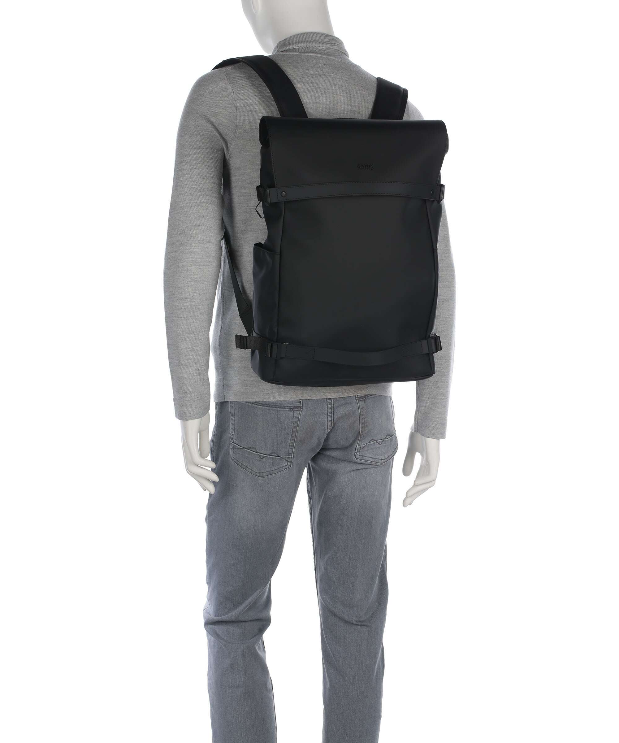 Rains OTG Backpack well - Image 4