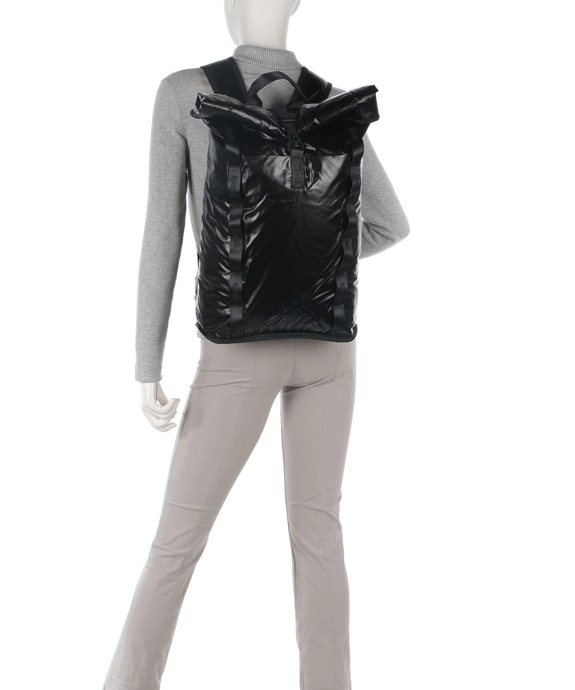 Rains Sibu Rolltop backpack blur - Image 3