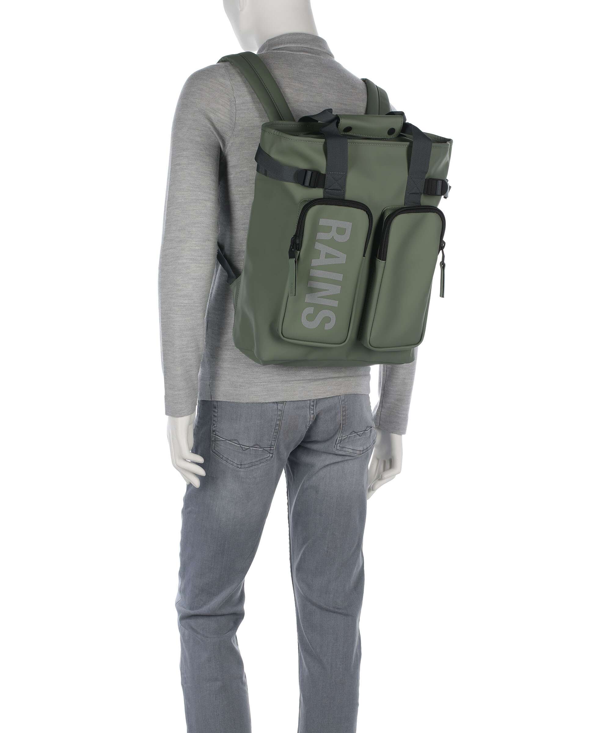 Rains Texel Backpack bag well - Image 4