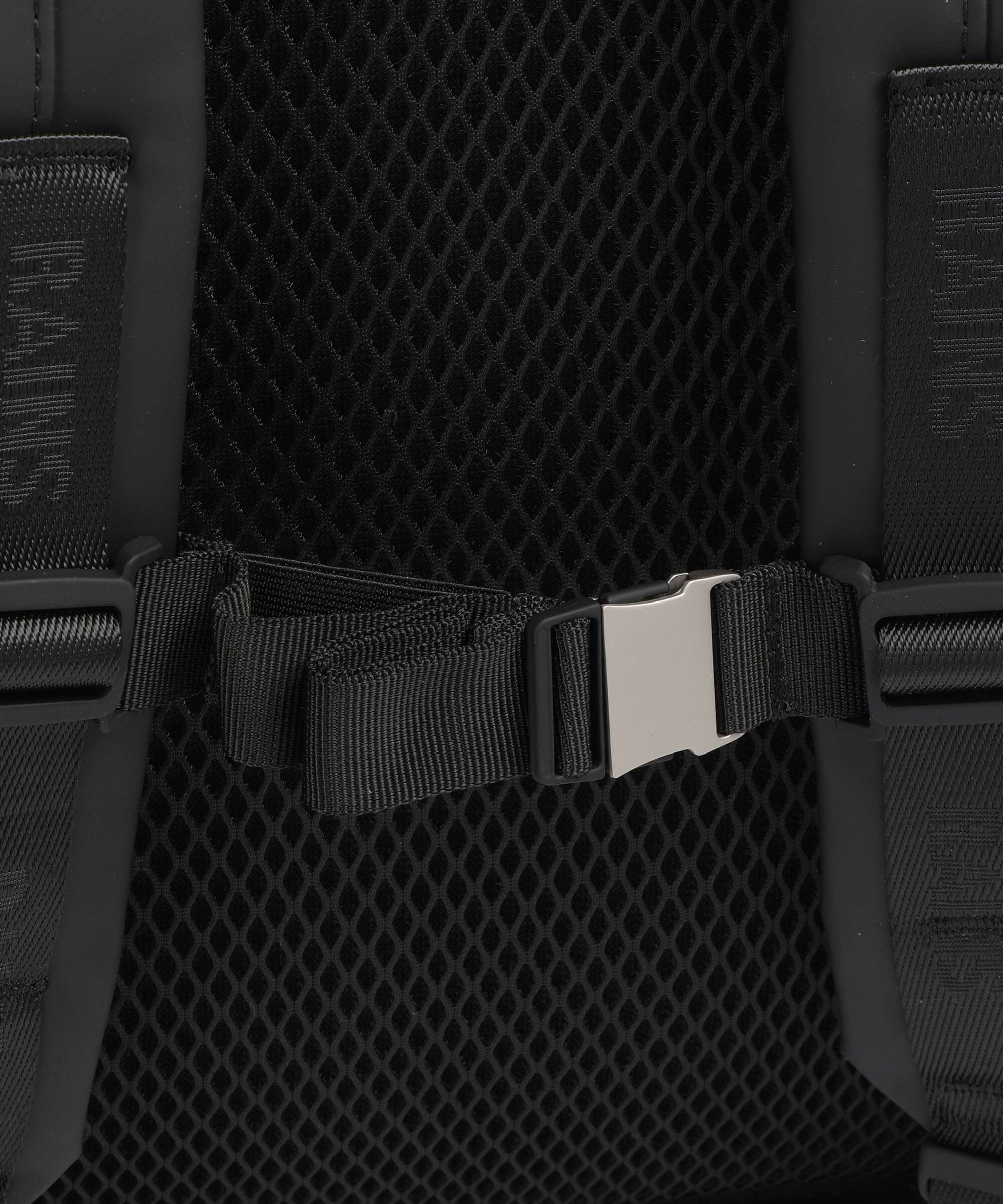 Rains Trail Cord Rolltop backpack black - Image 4