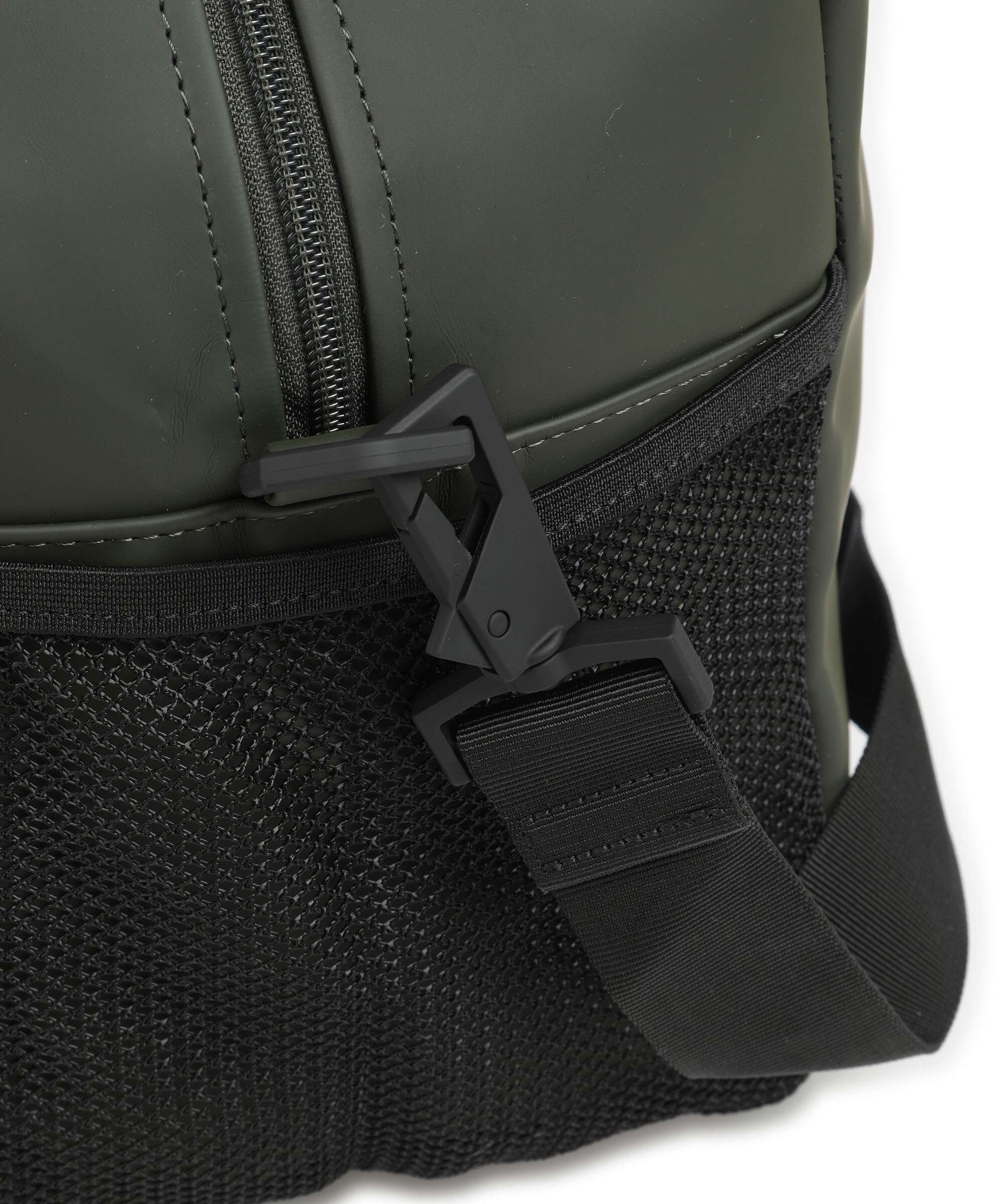 Rains Trail Weekend bag green - Image 3