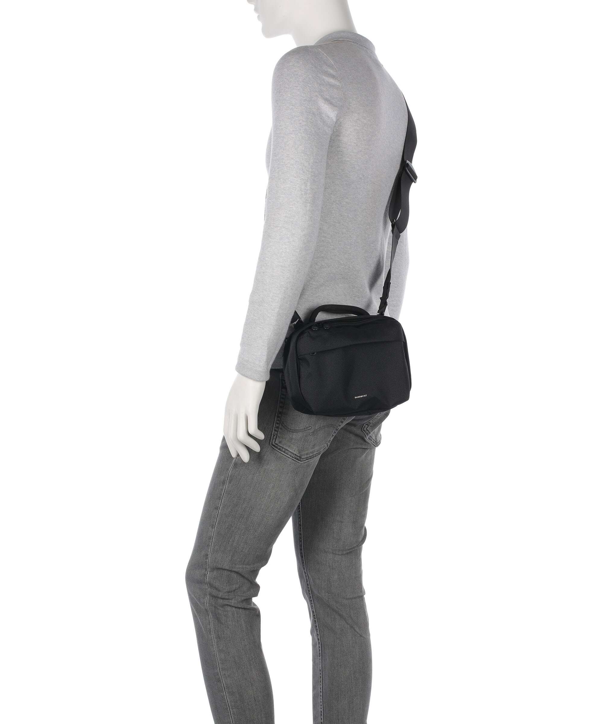 Sandqvist Go Crossbody bag black - Image 3