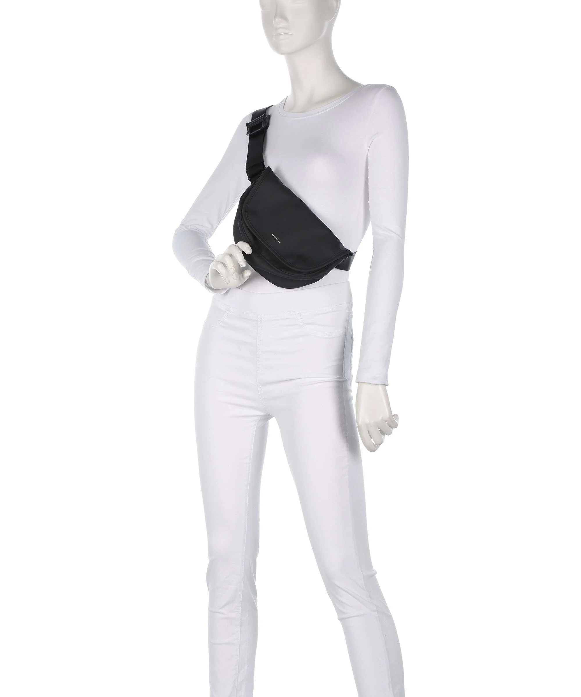 Sandqvist Stream Mini Belt bag black - Image 3
