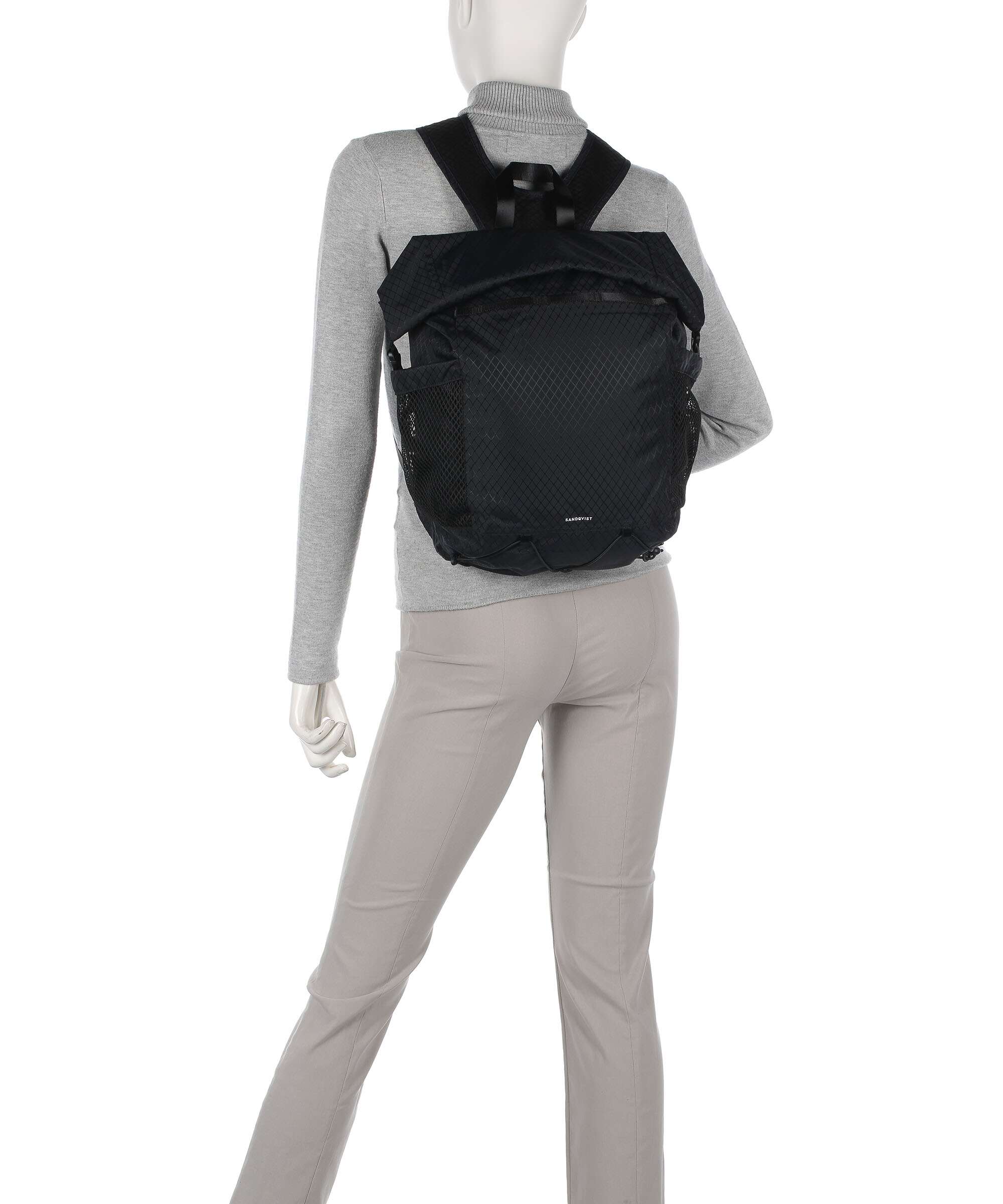Sandqvist Stream Taped Nils Rolltop backpack dawn green - Image 3