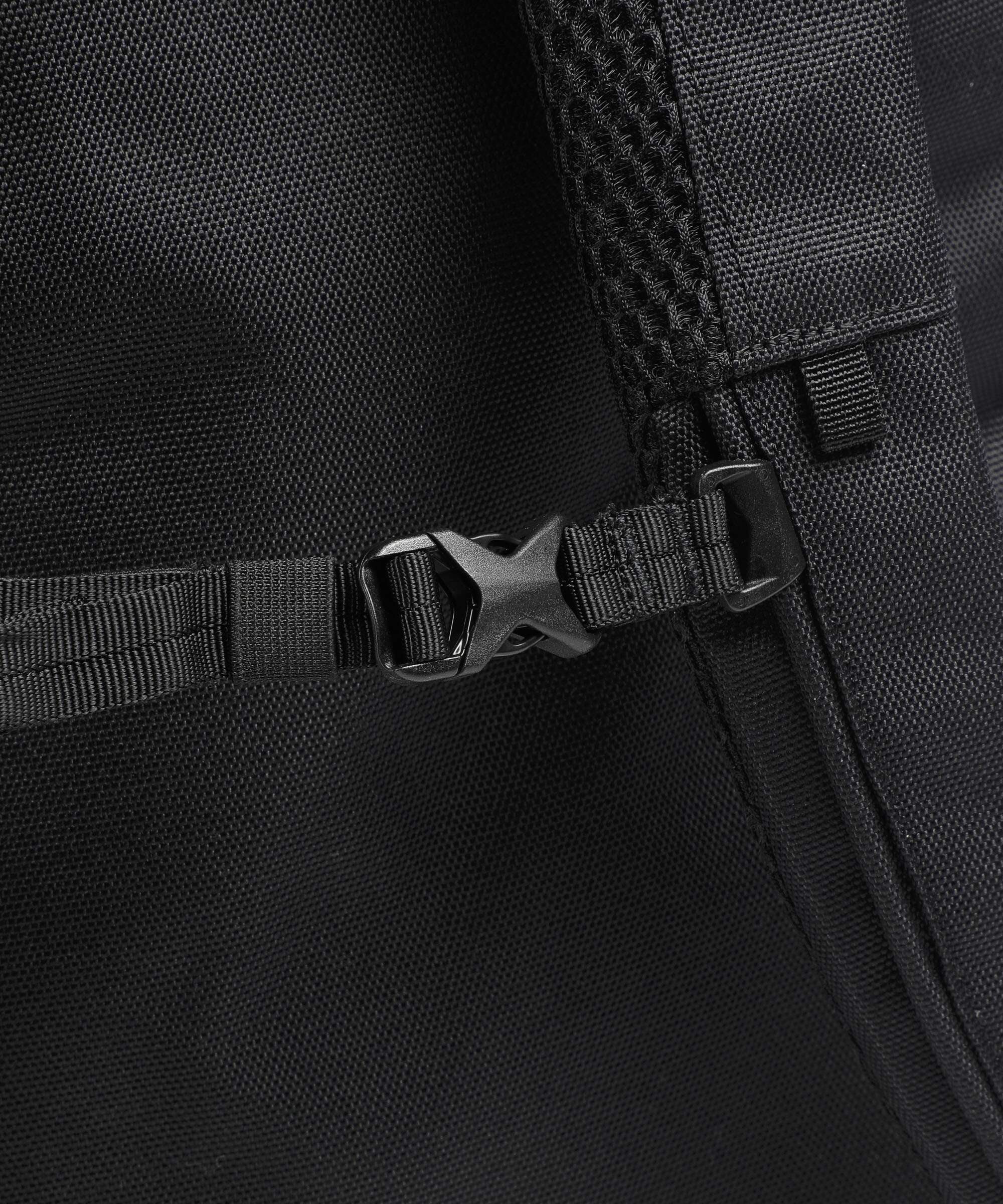 Sandqvist Urban Outdoor Otis Travel backpack black - Image 5