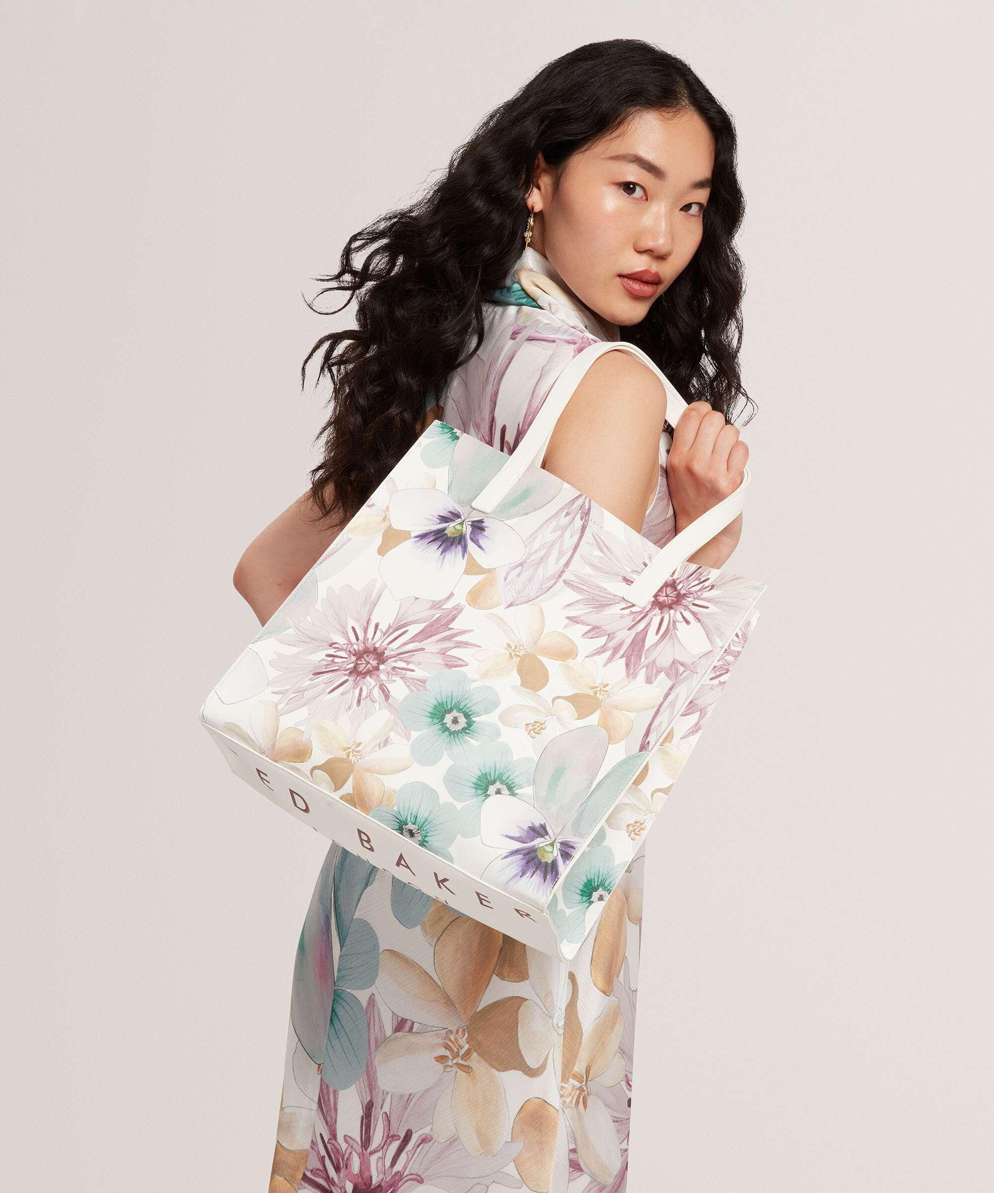 Ted Baker Halena Tote bag white - Image 3