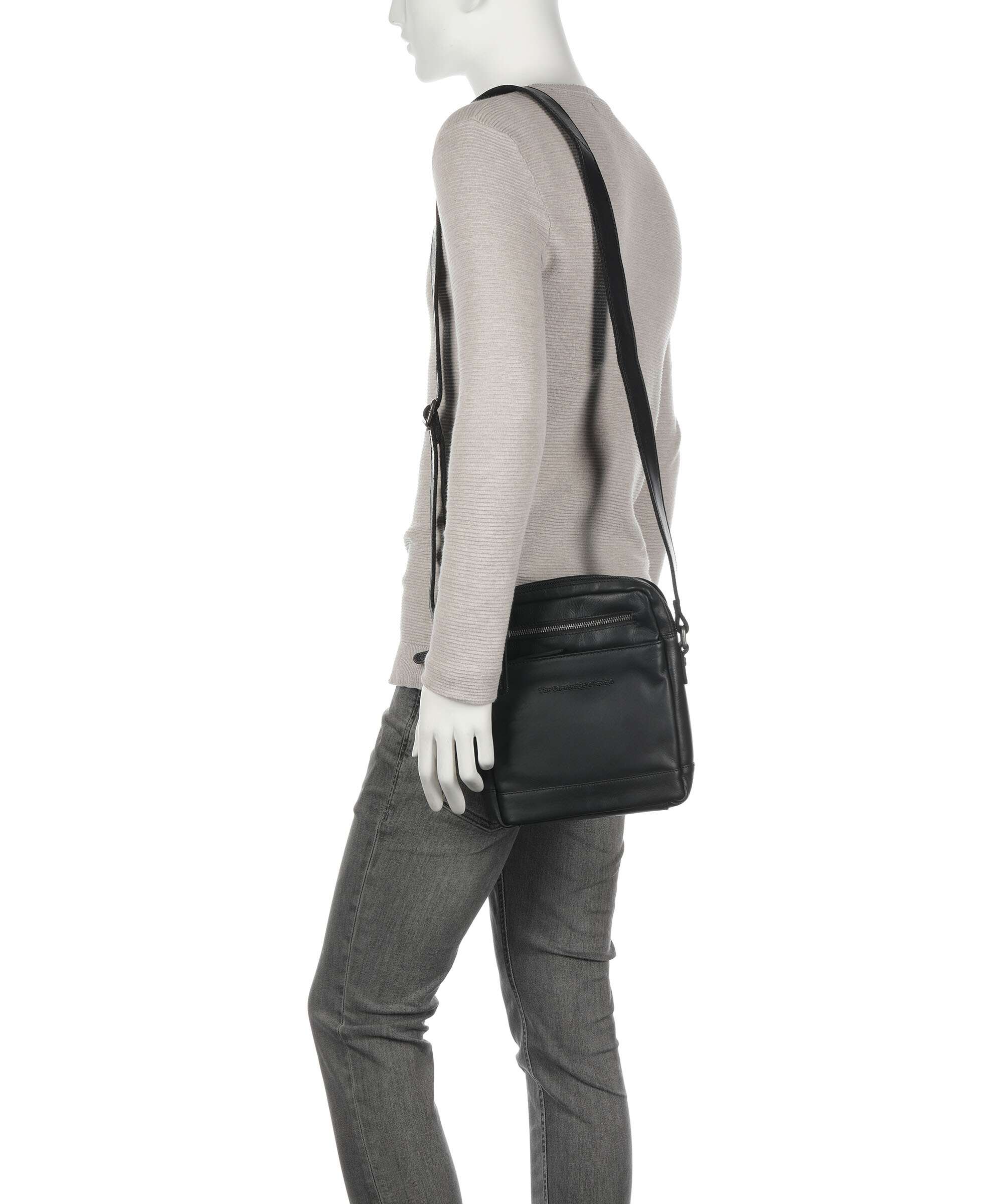 The Chesterfield Brand Cow Wax Pull Up Arnhem Crossbody bag black - Image 3
