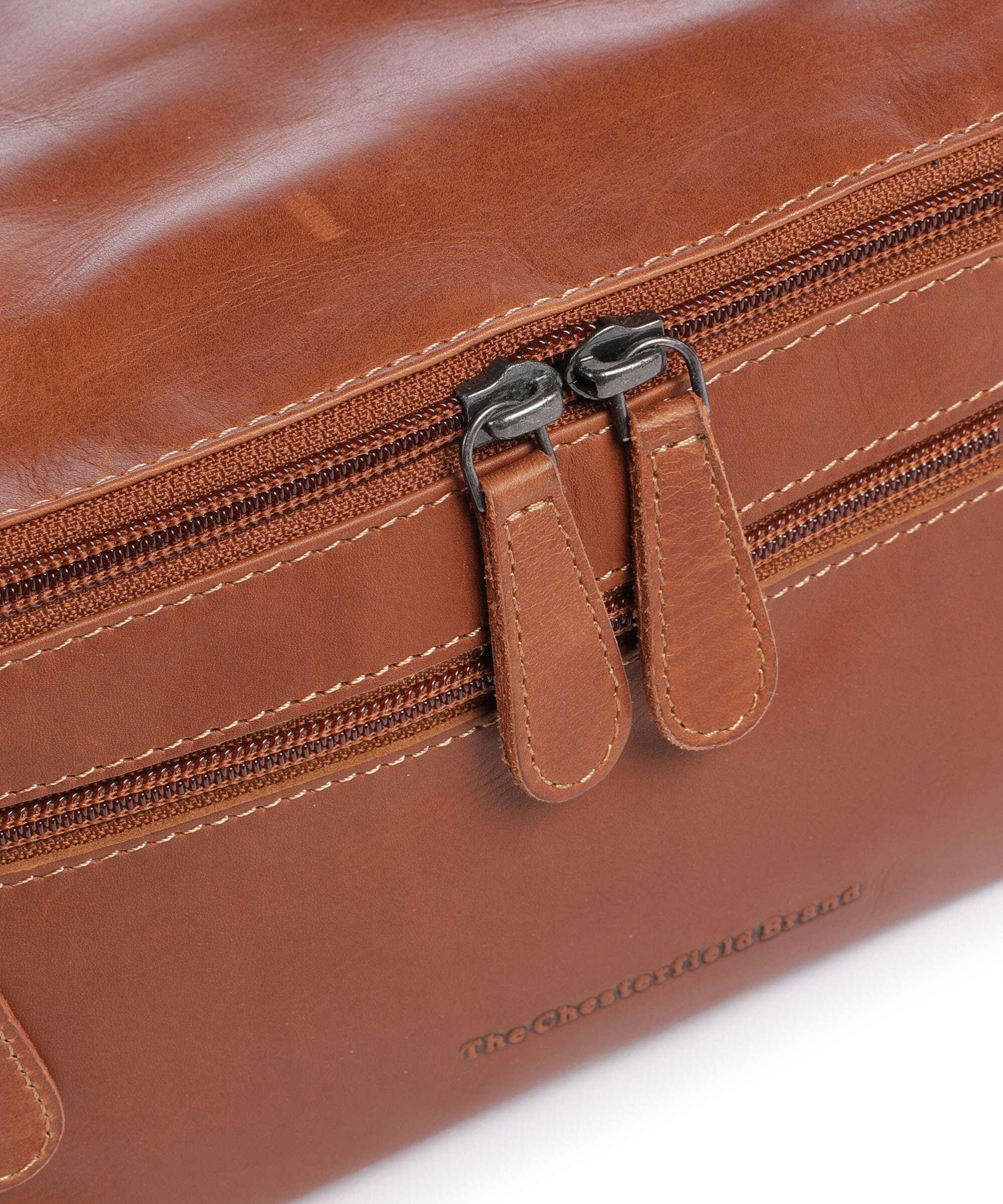 The Chesterfield Brand Wax Pull Up Cow Elmia Toiletry bag cognac - Image 3