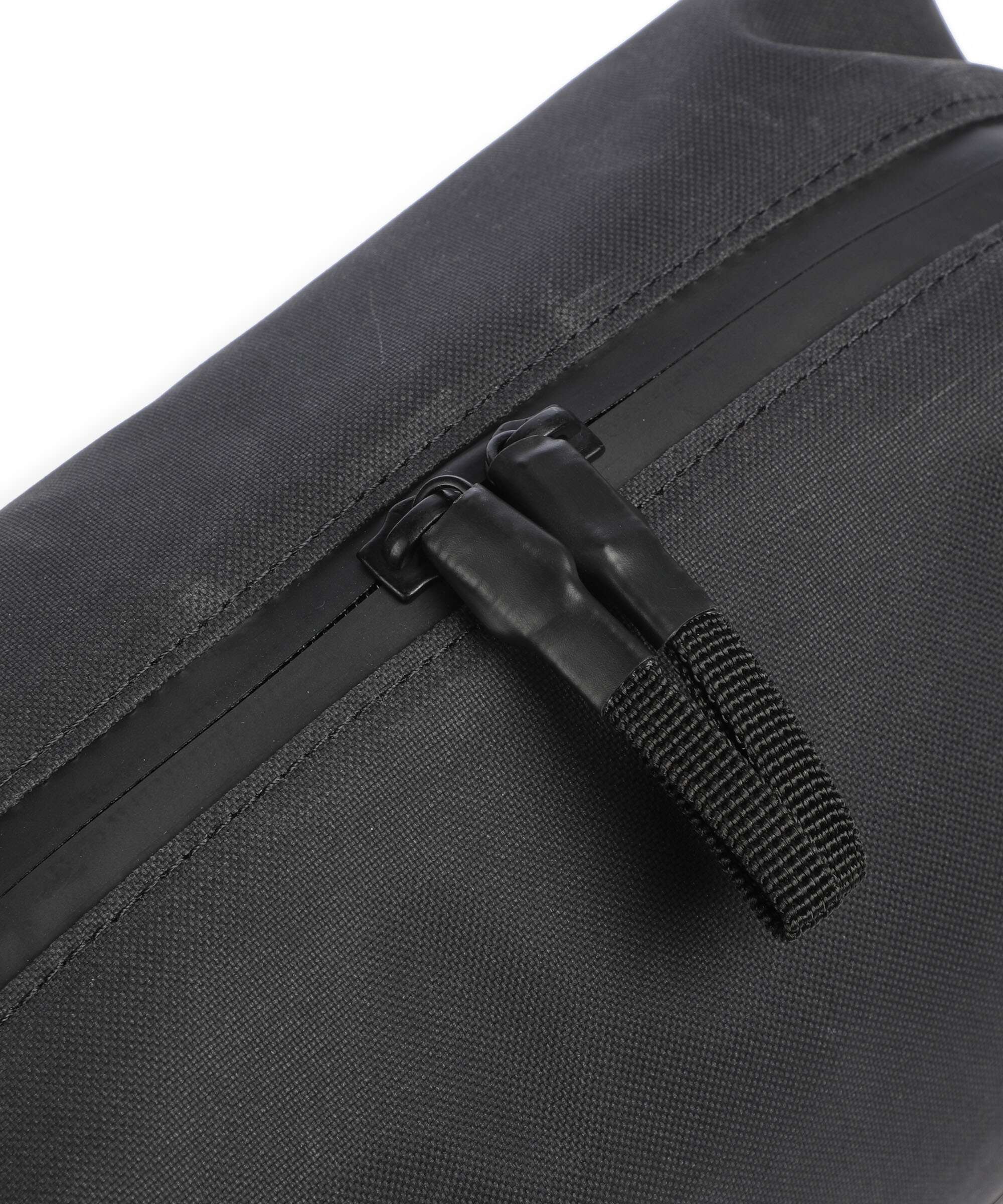 Thule Aion Toiletry bag black - Image 3