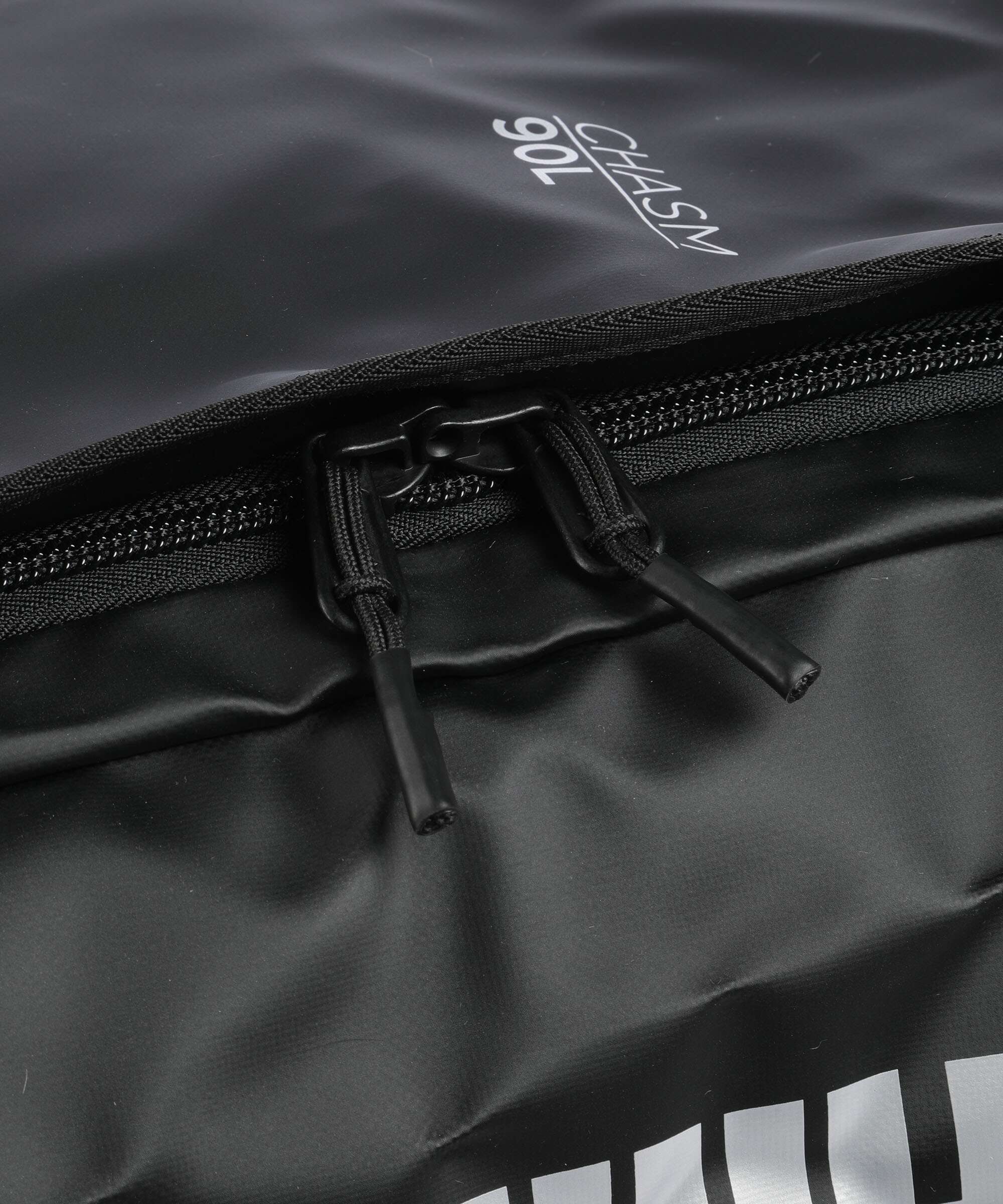 Thule Chasm 90 Travel bag black - Image 4