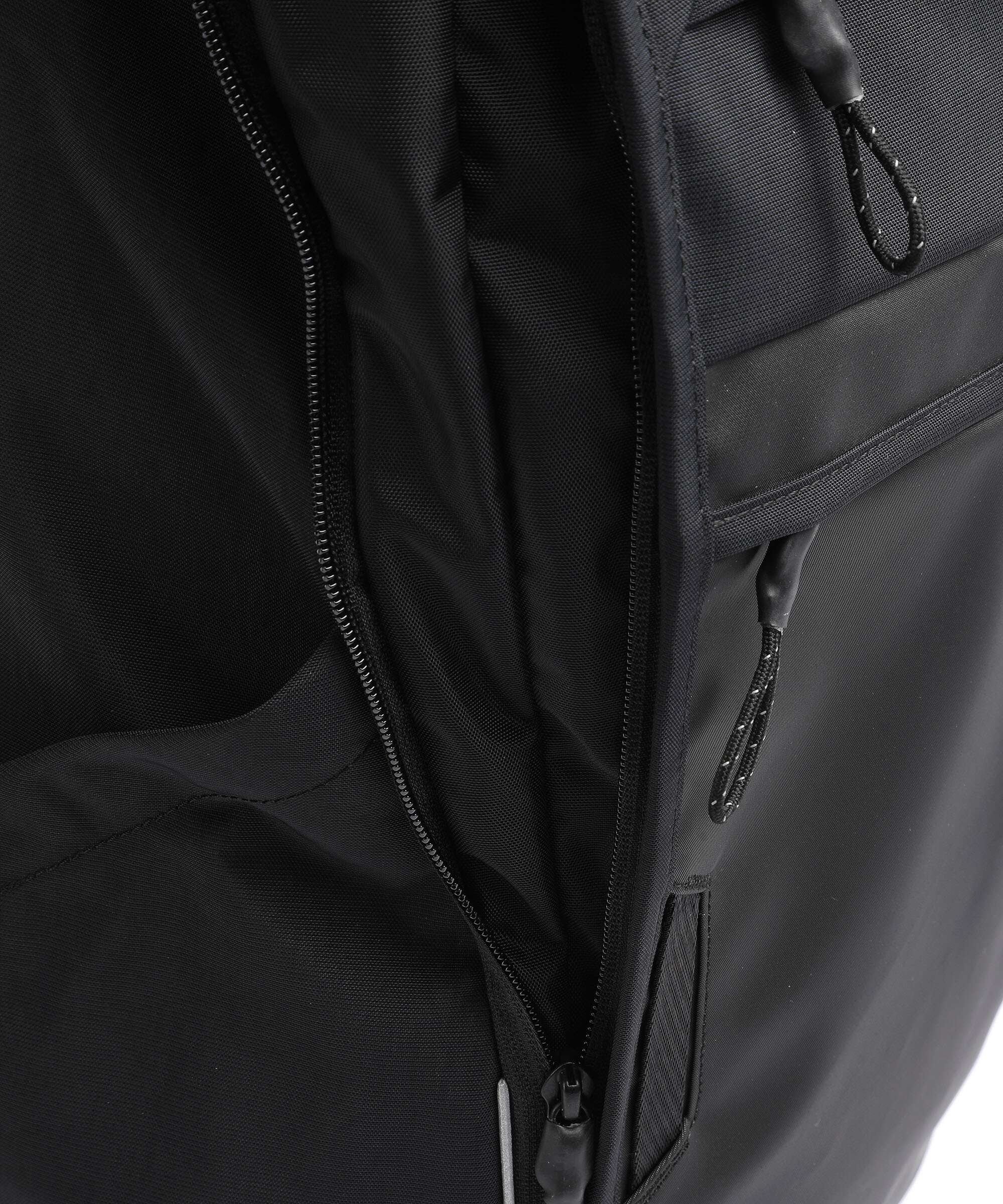 Thule Paramount 18 Backpack black - Image 3