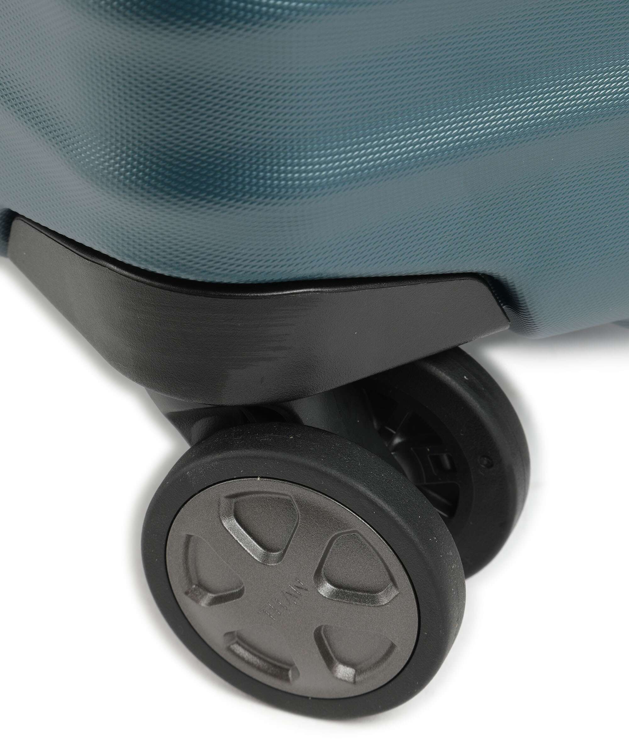 Titan Litron L Spinner (4 wheels) petrol - Image 4