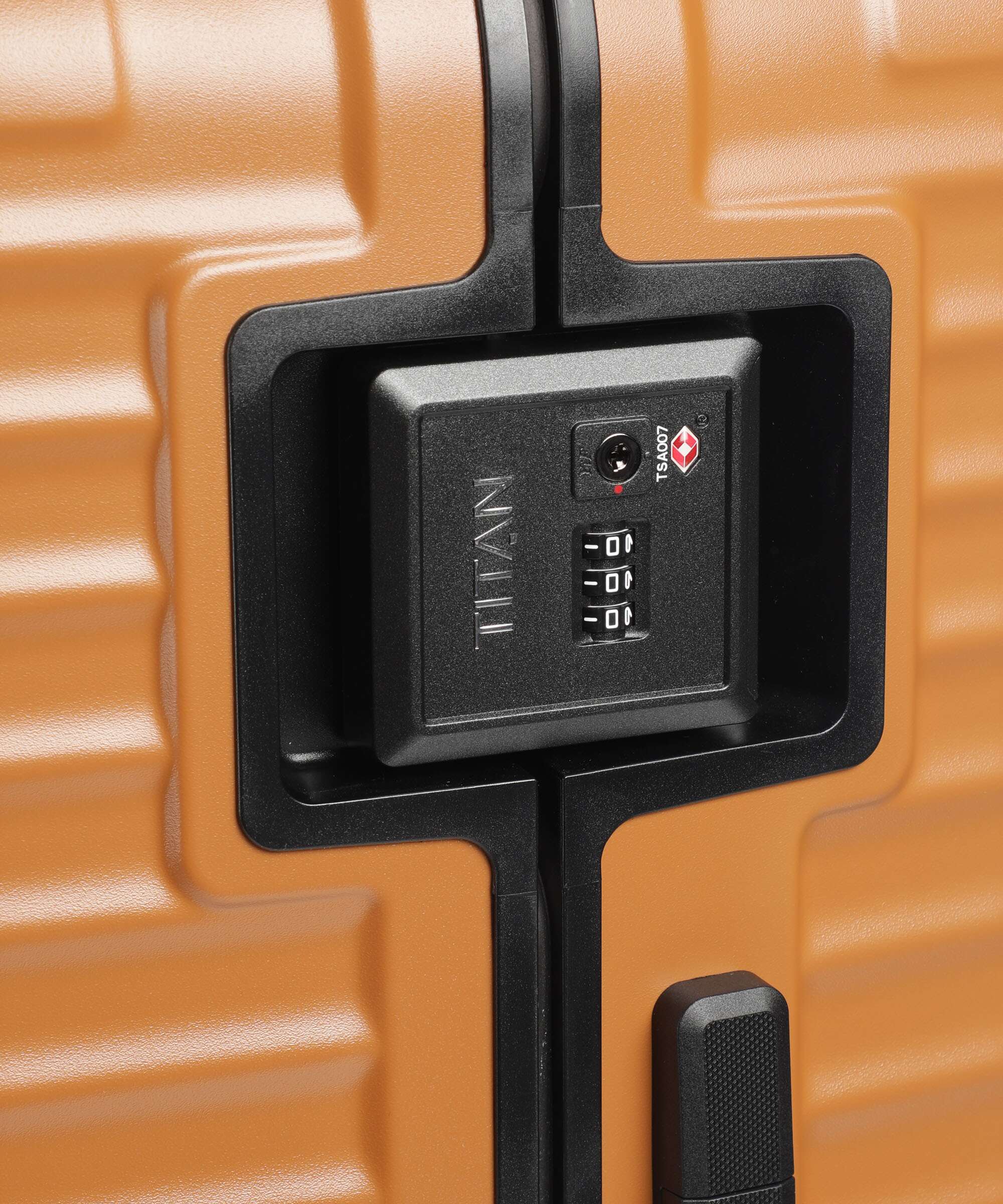 Titan Overseas Spinner (4 wheels) canyon bronze - Image 3