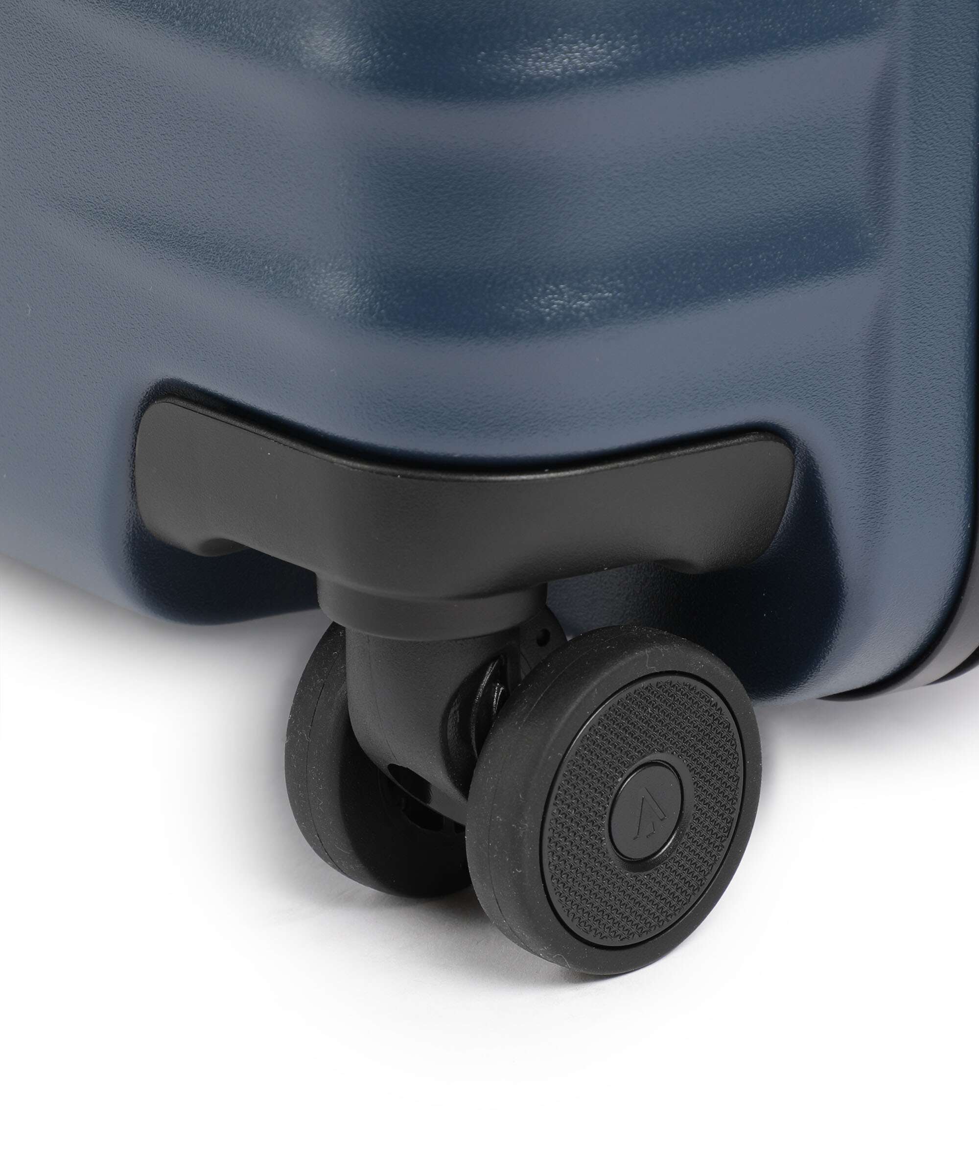 Titan Overseas Spinner (4 wheels) midnight blue - Image 4