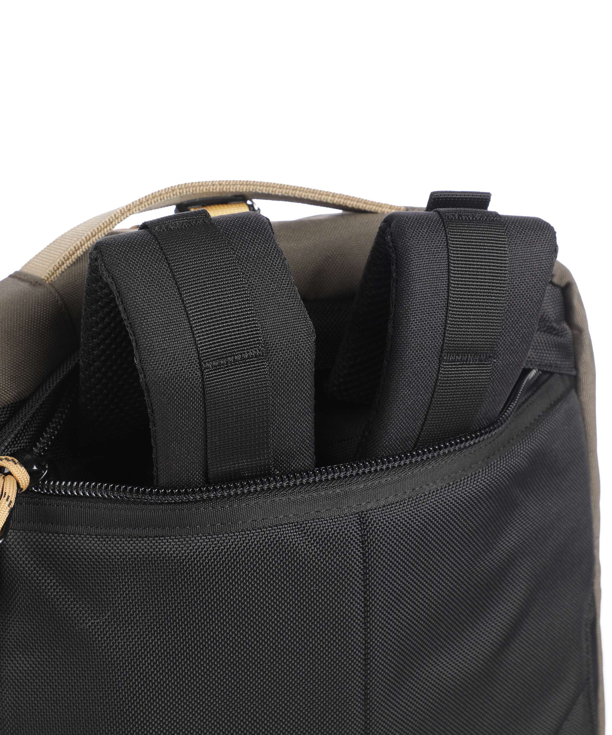 Topo Designs Global 30 Travel backpack woodland/elmwood - Image 4
