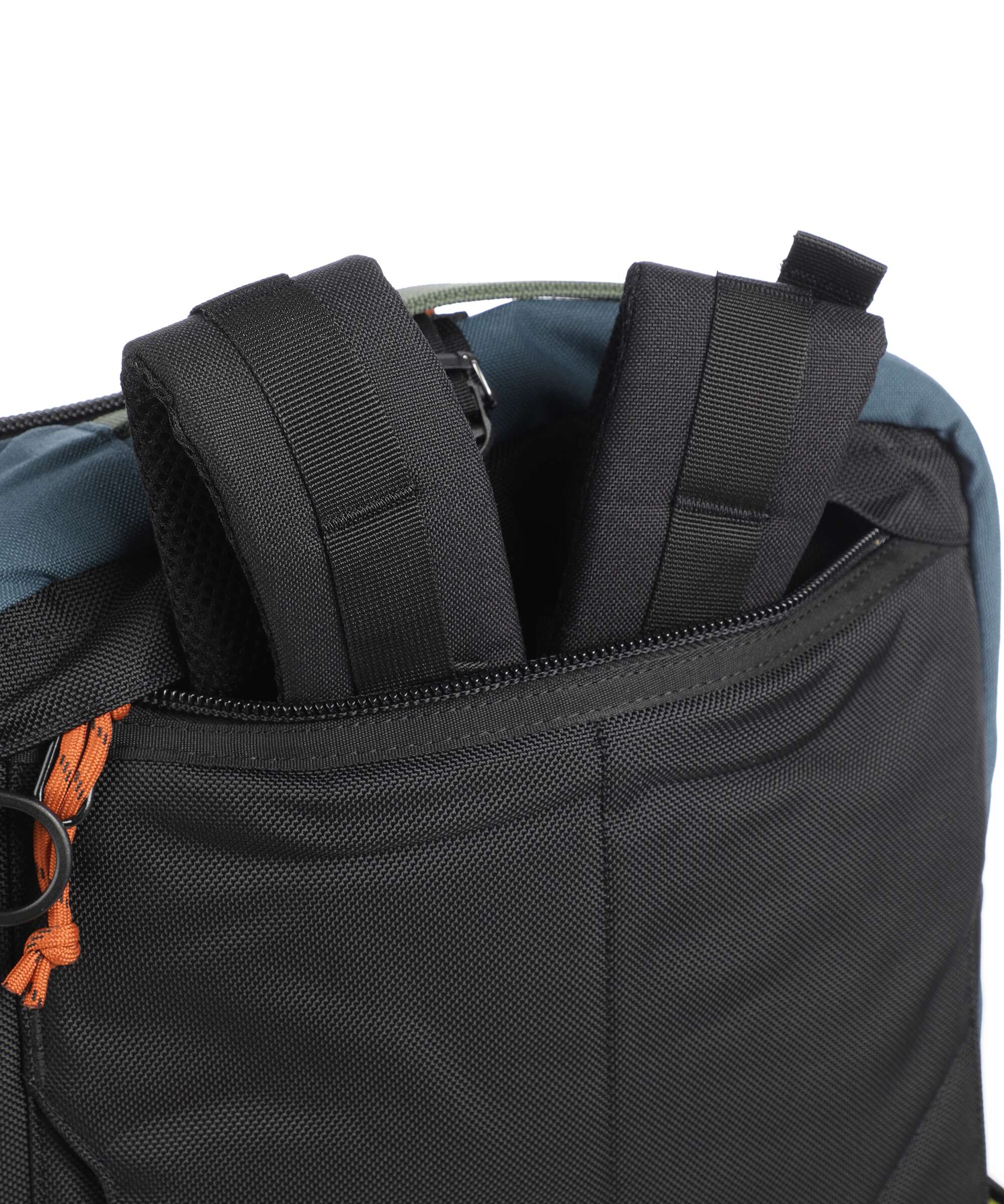 Topo Designs Global 30 Travel backpack olive/dark khaki - Image 4