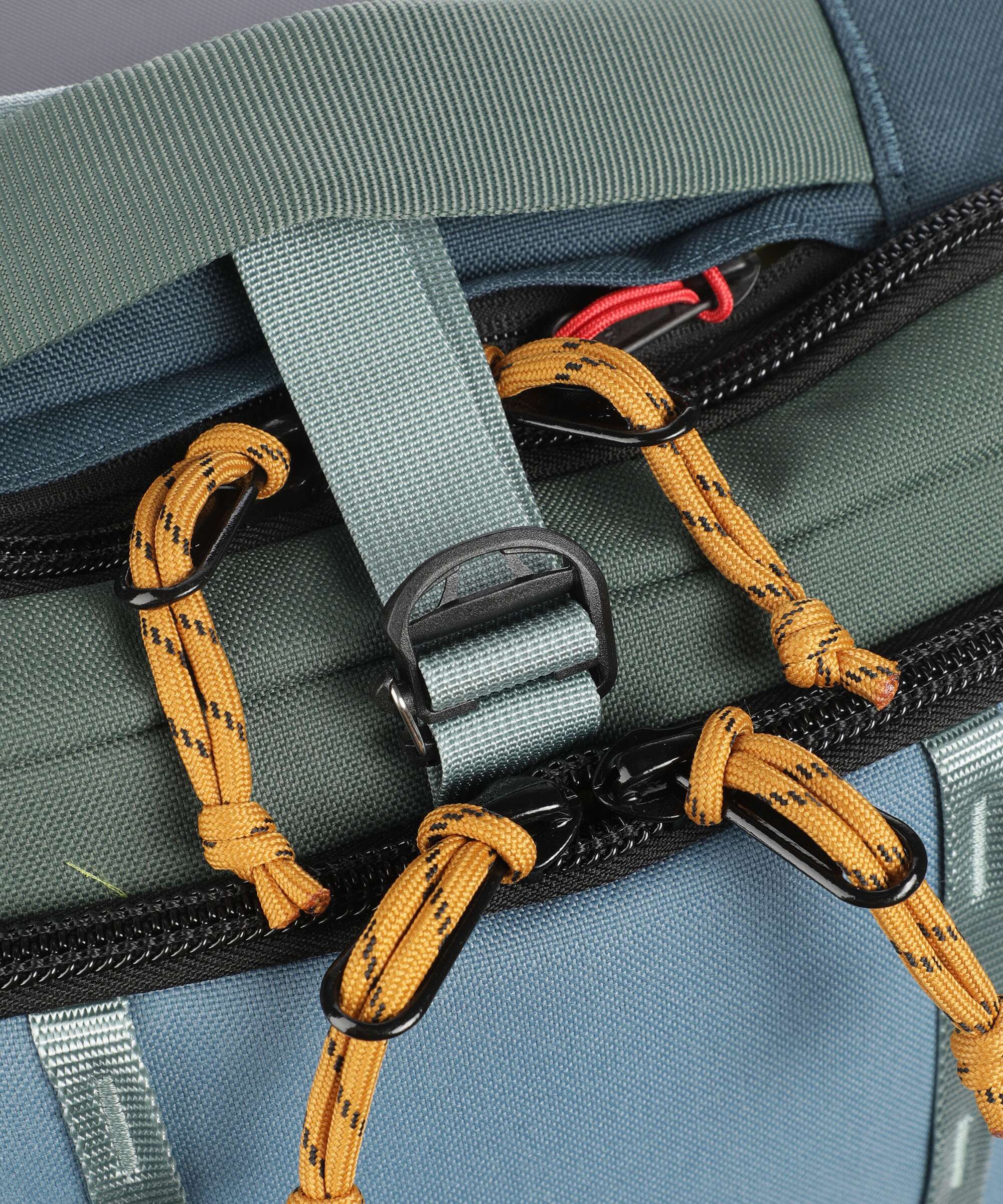Topo Designs Global Backpack with wheels stone blue/forest - Image 4