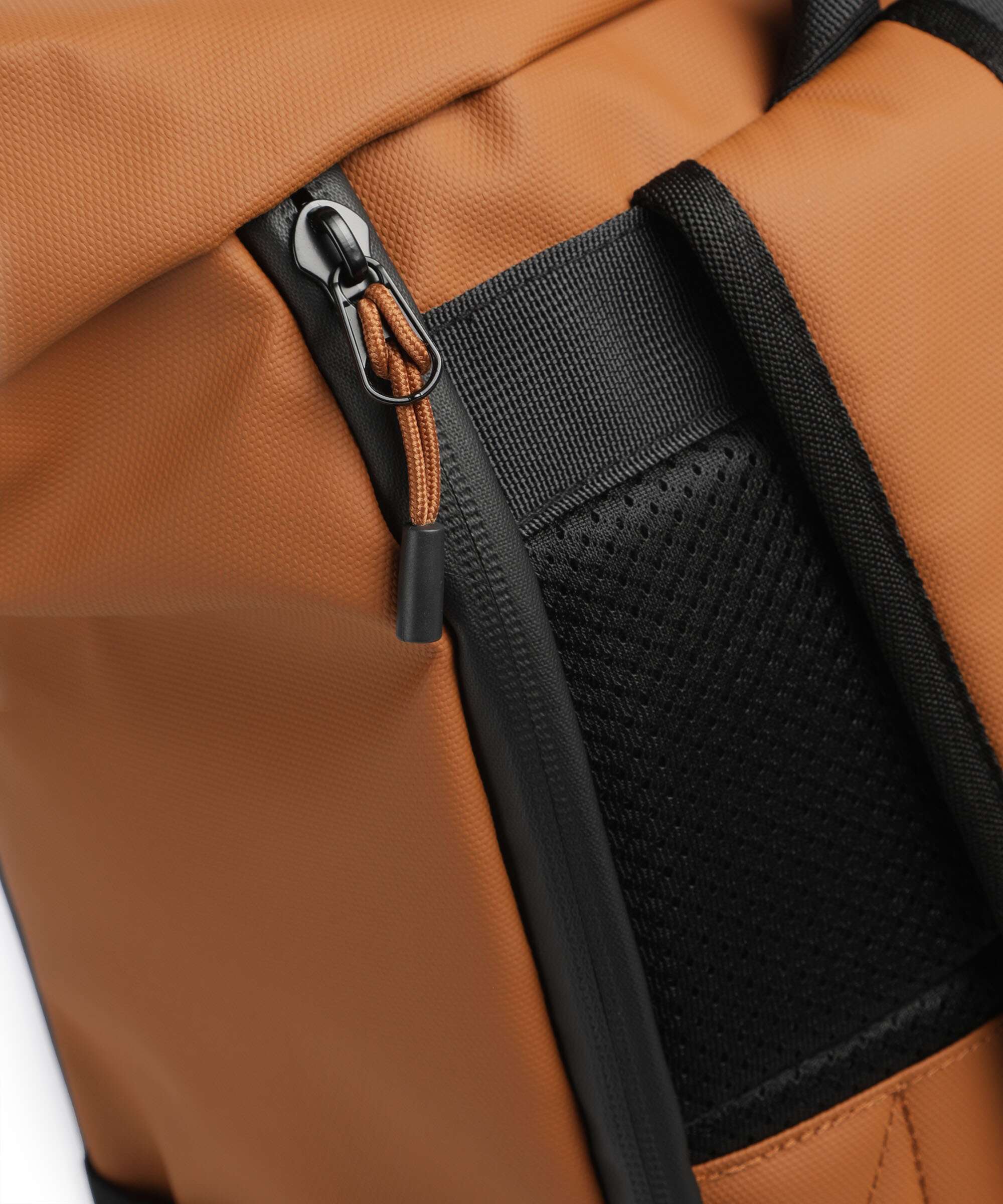 Travelite Briize M Rolltop backpack curry - Image 4