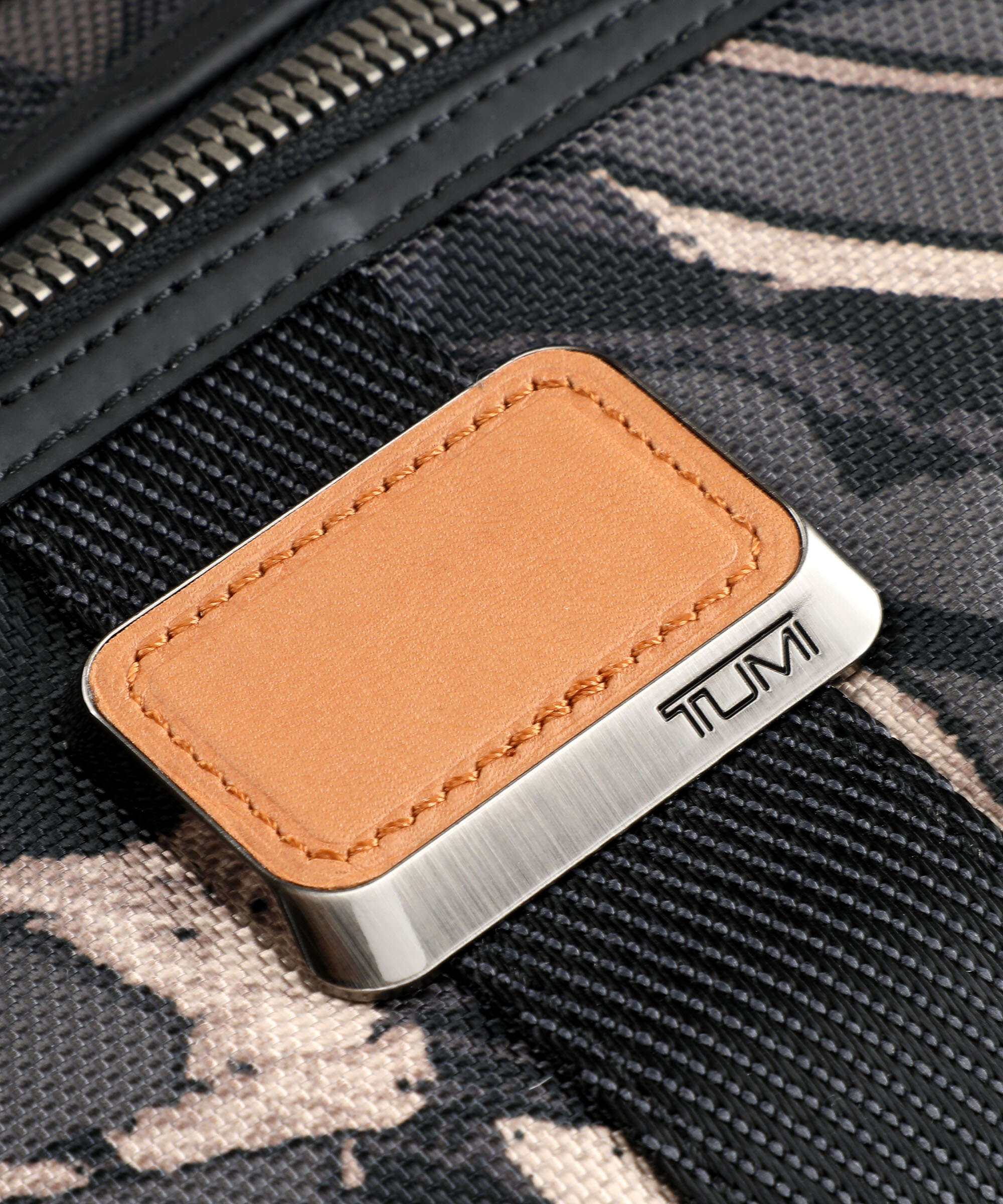 tumi Alpha Bravo Reno Toiletry bag multicolour - Image 3