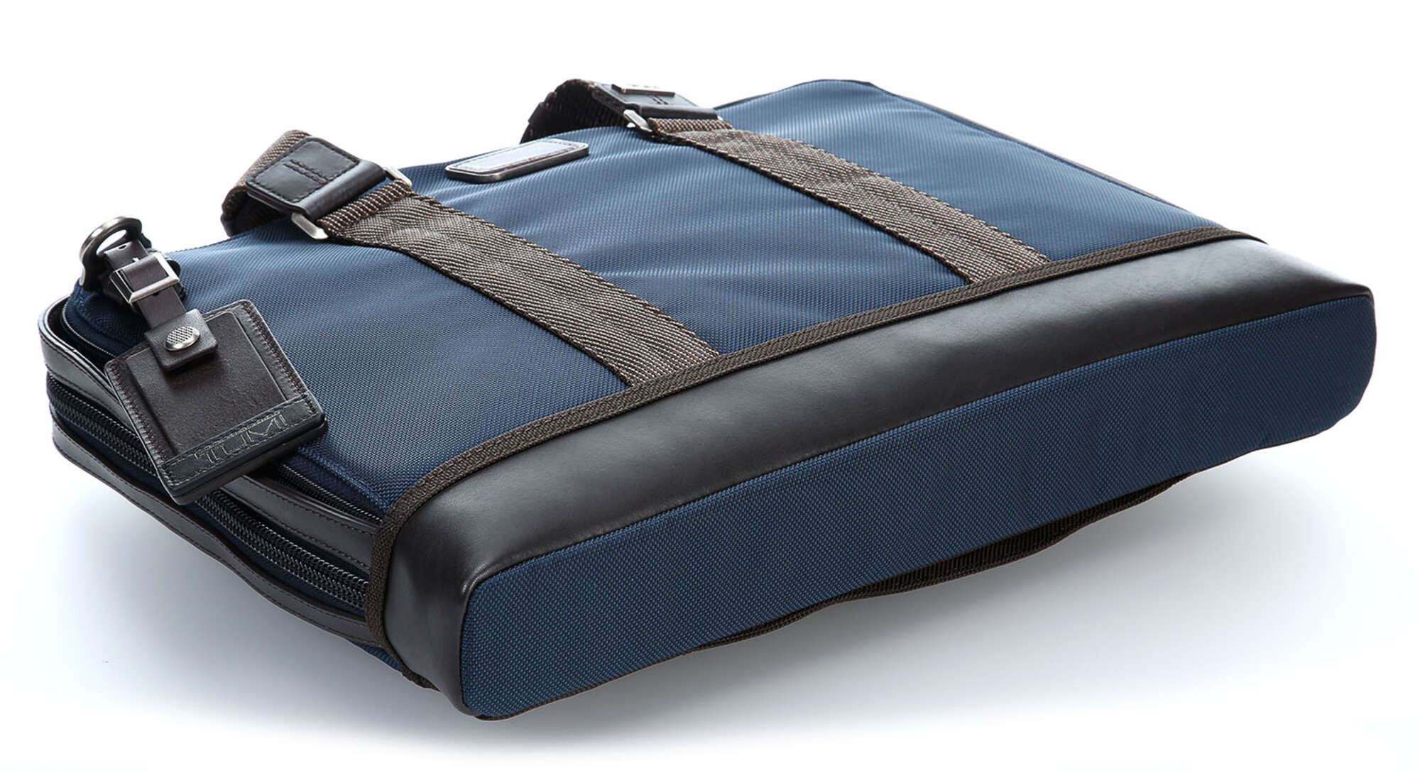tumi Alpha Bravo Andrews Briefcase navy - Image 4