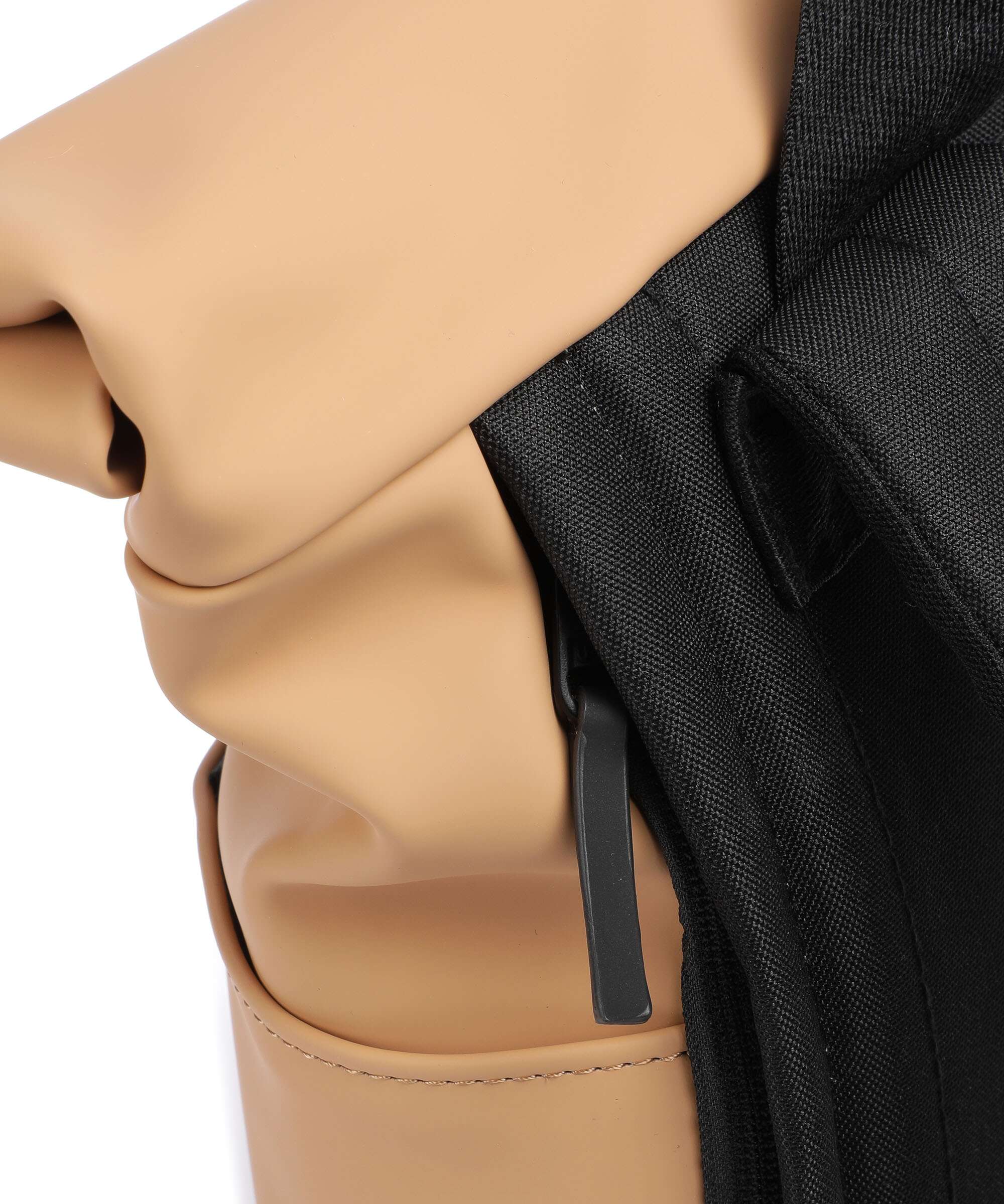 Ucon Acrobatics Lotus Hajo Macro Rolltop backpack clay - Image 4