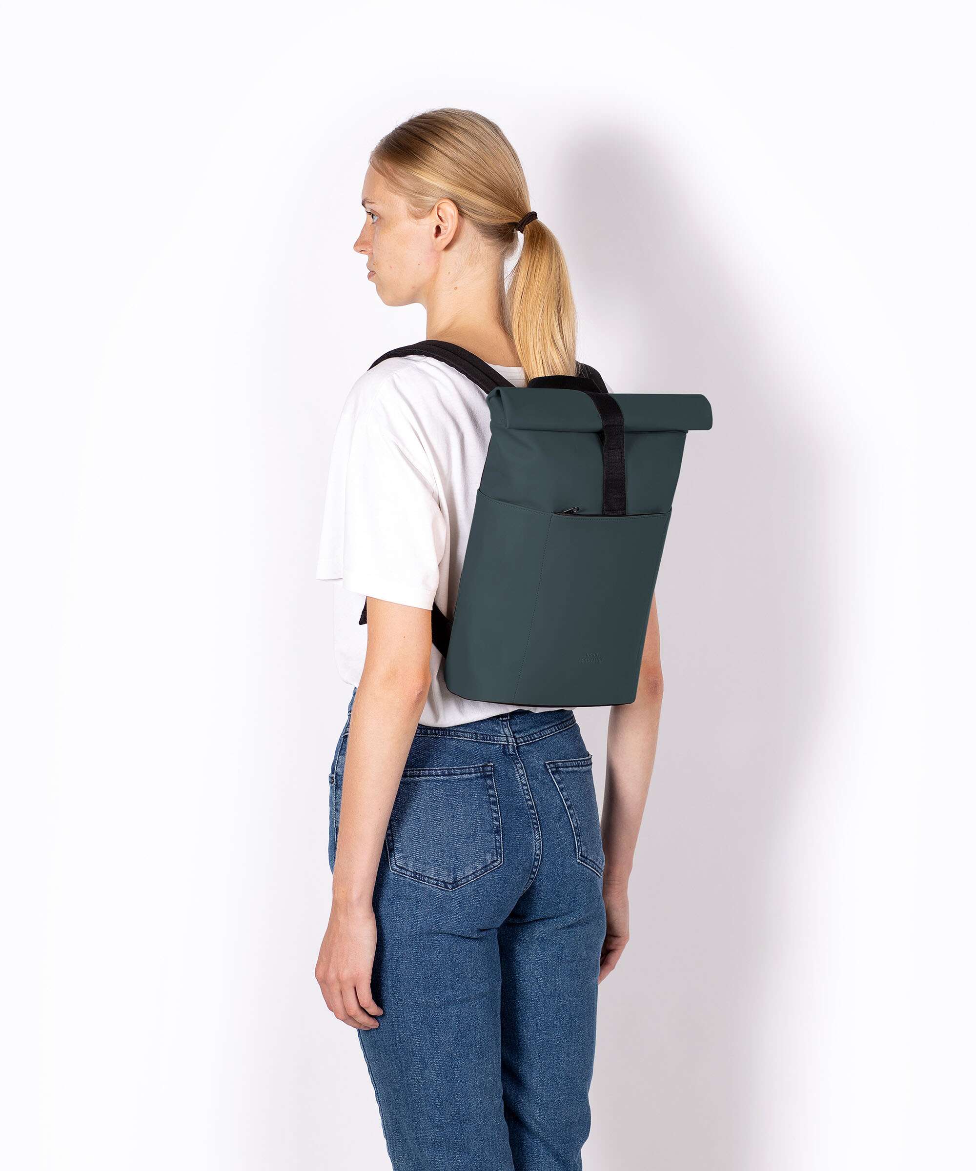 Ucon Acrobatics Lotus Hajo Macro Rolltop backpack forest - Image 3
