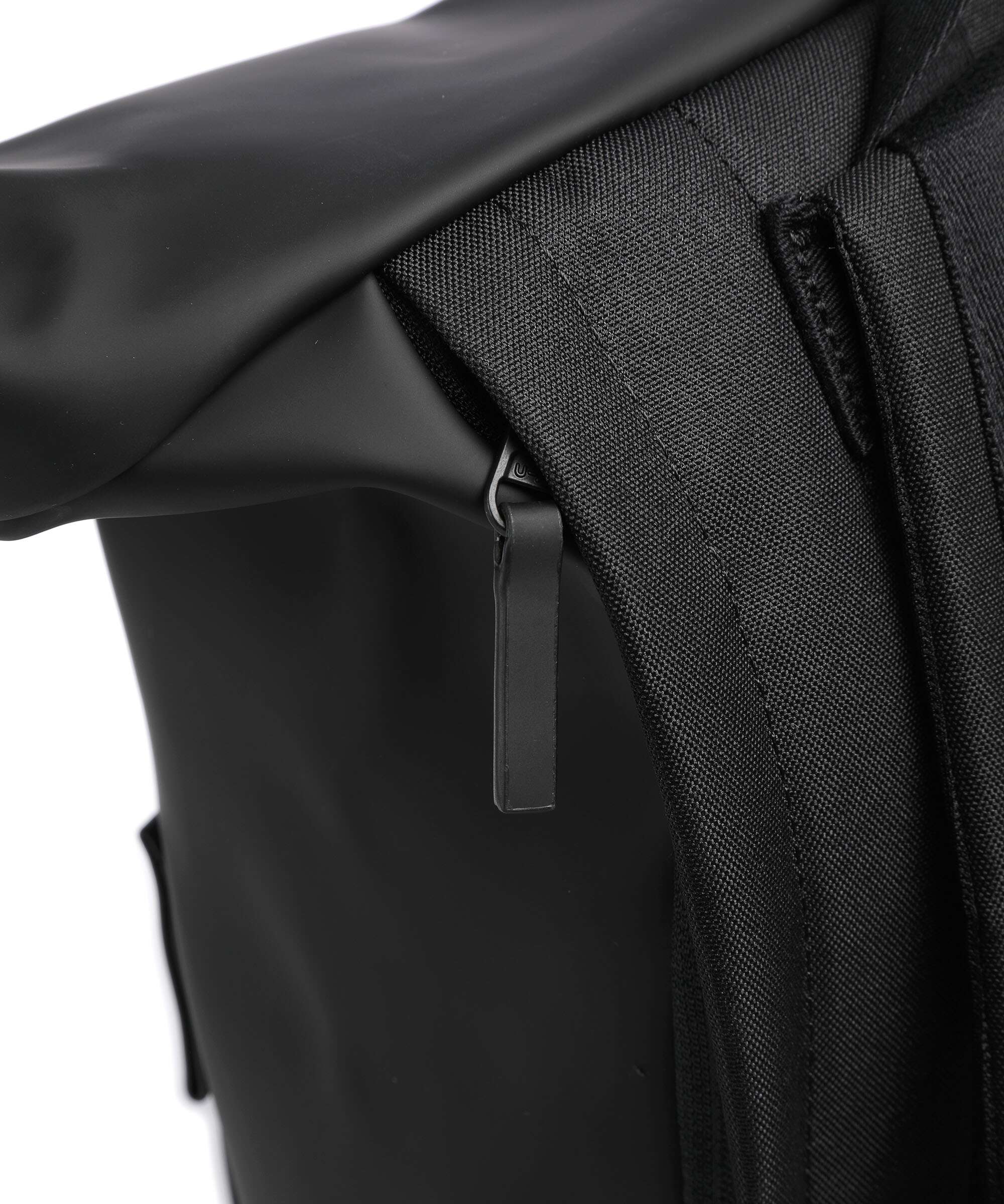 Ucon Acrobatics Lotus Jasper Medium Rolltop backpack black - Image 6
