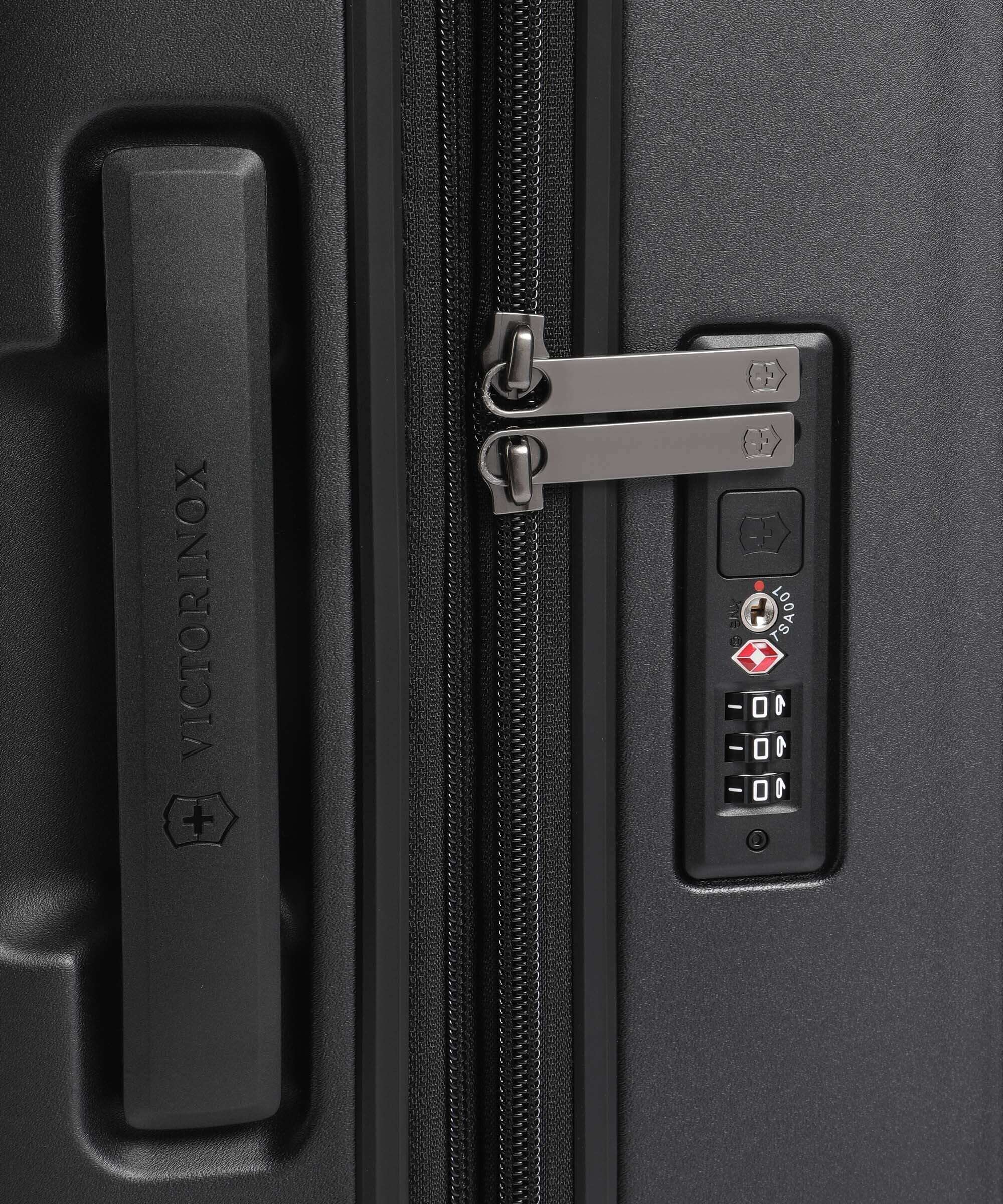 Victorinox Airox Advanced FFQ Spinner (4 wheels) black - Image 3