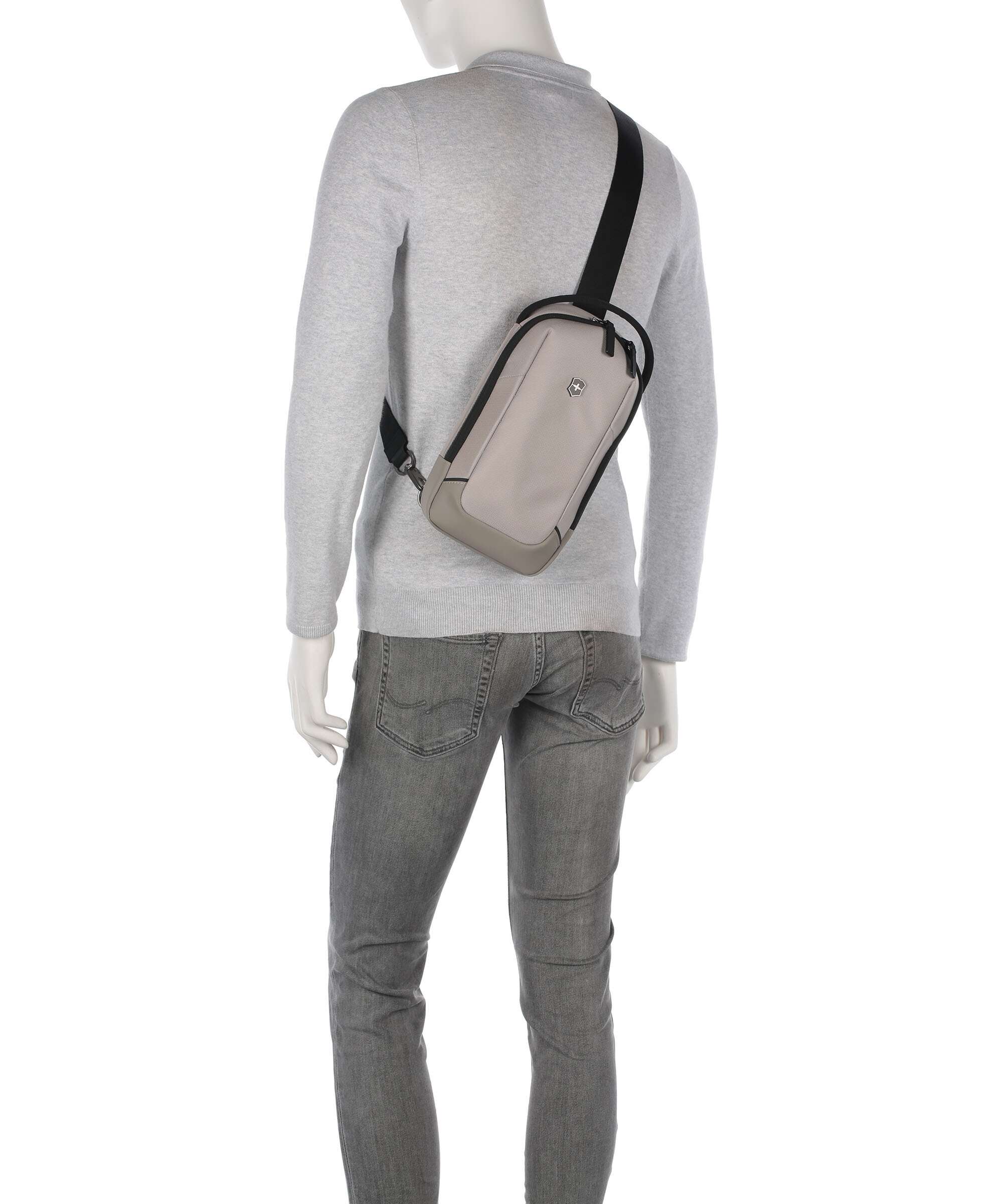 Victorinox Altmont Modern Sling bag stone white - Image 3