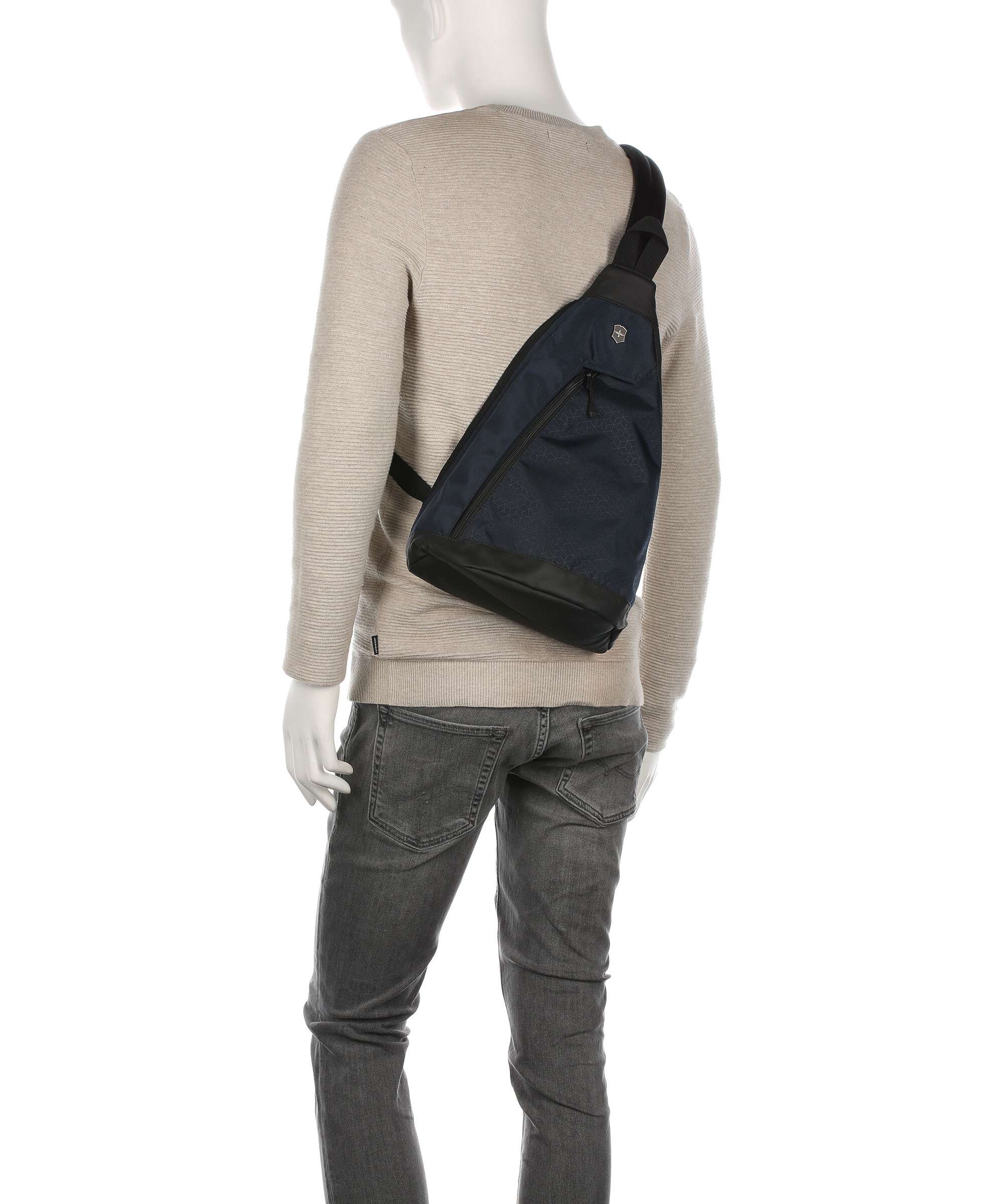 Victorinox Altmont Original Sling bag blue - Image 4