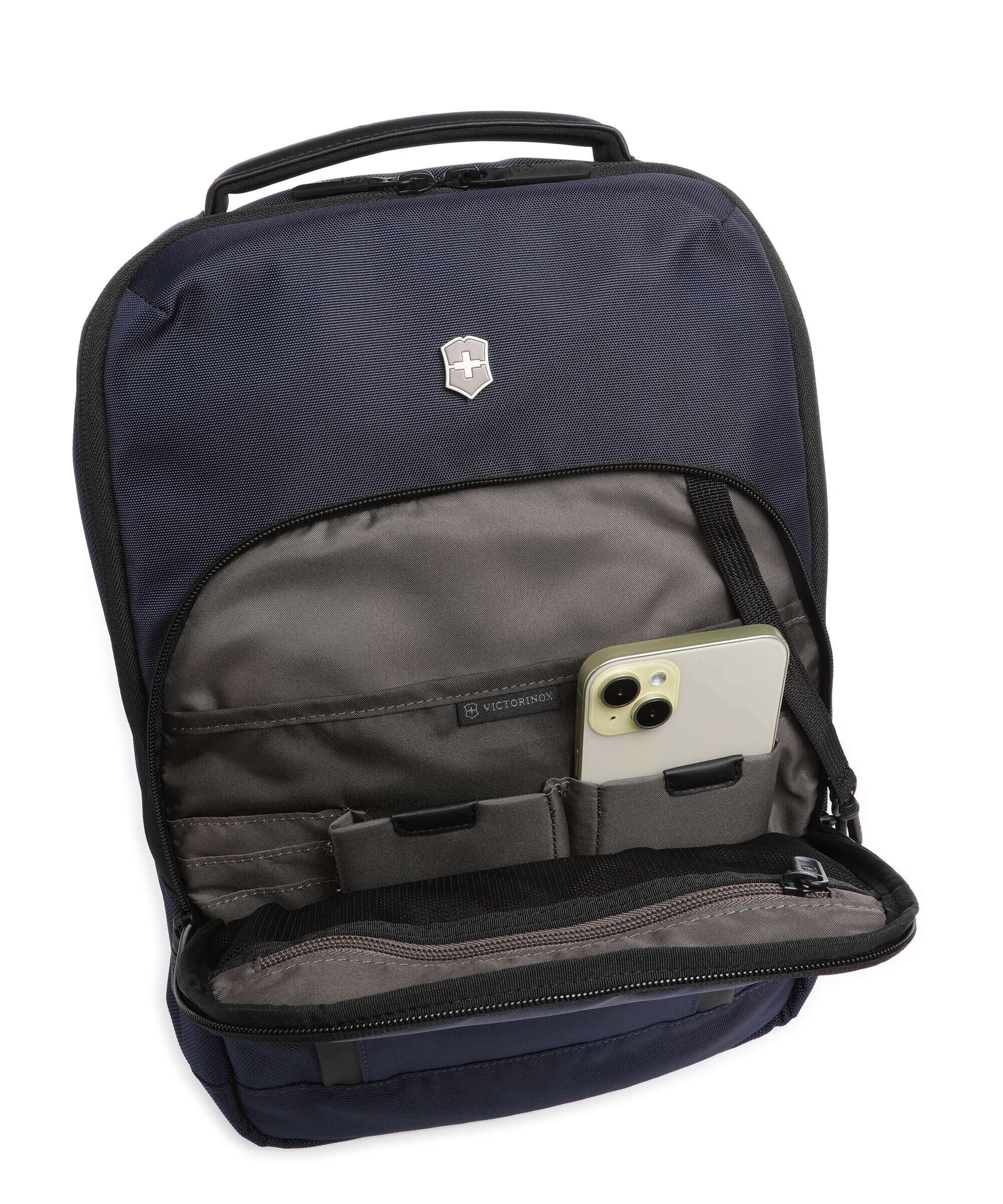 Victorinox Altmont Professional City Backpack navy blue - Image 5