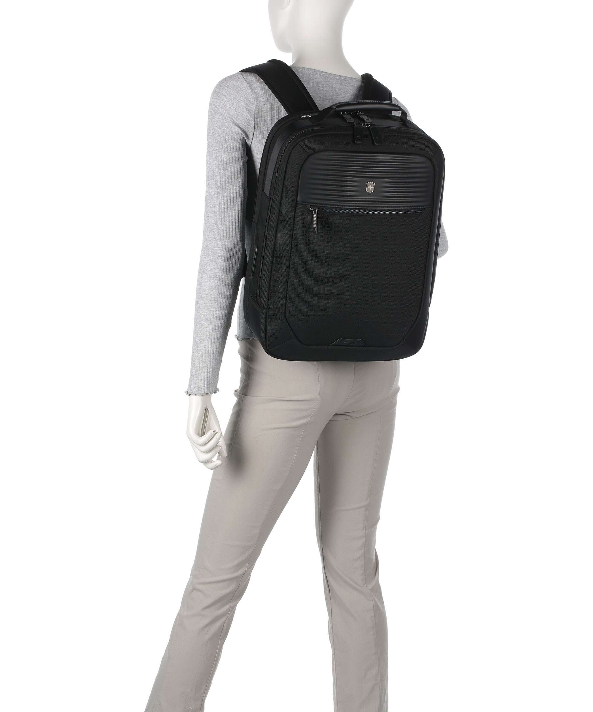 Victorinox Mythic Deluxe Backpack black - Image 3