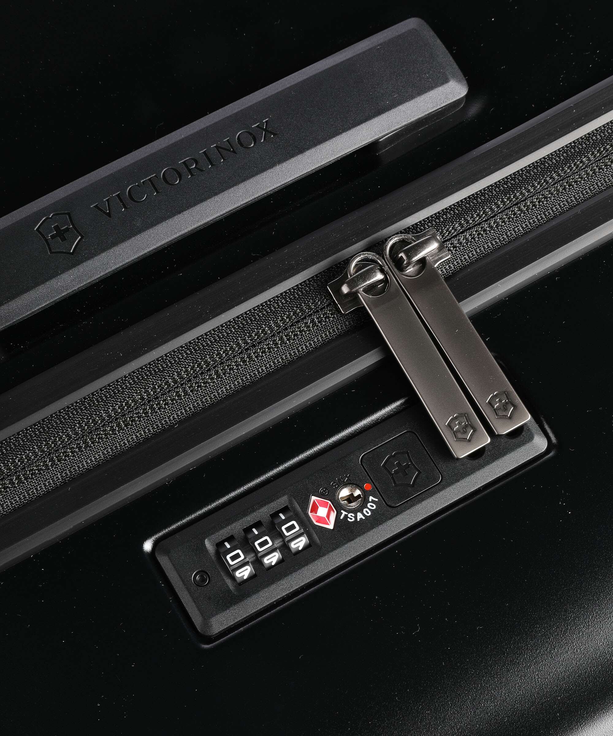 Victorinox Spectra 3.0 Trunk Large Spinner (4 wheels) black - Image 3