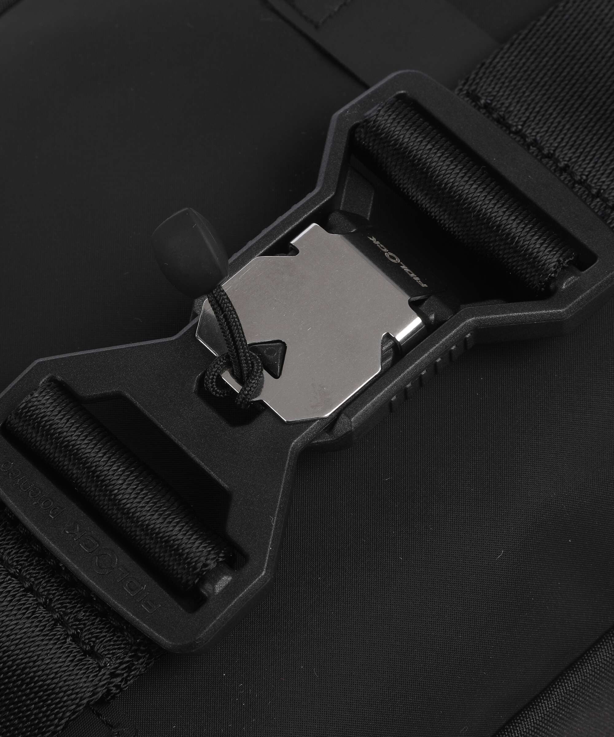 Victorinox Travel Essentials Belt bag black - Image 6