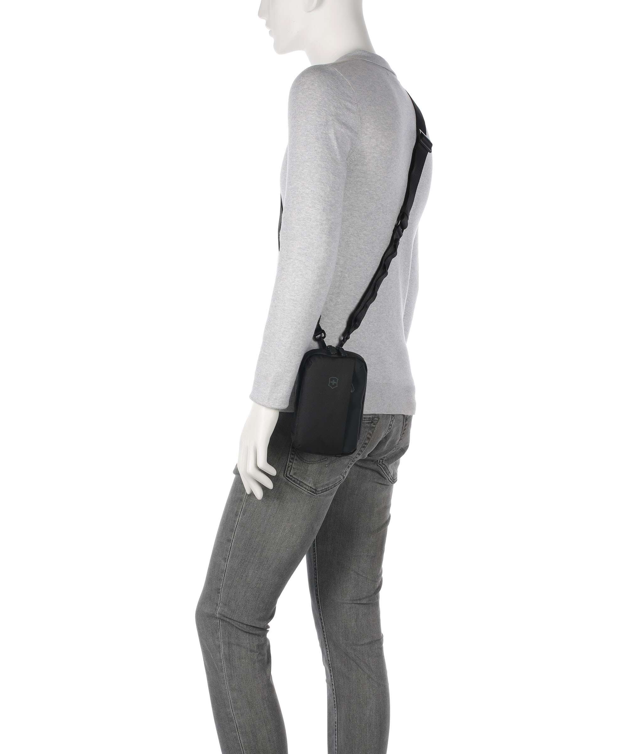Victorinox Travel Essentials Crossbody bag black - Image 4
