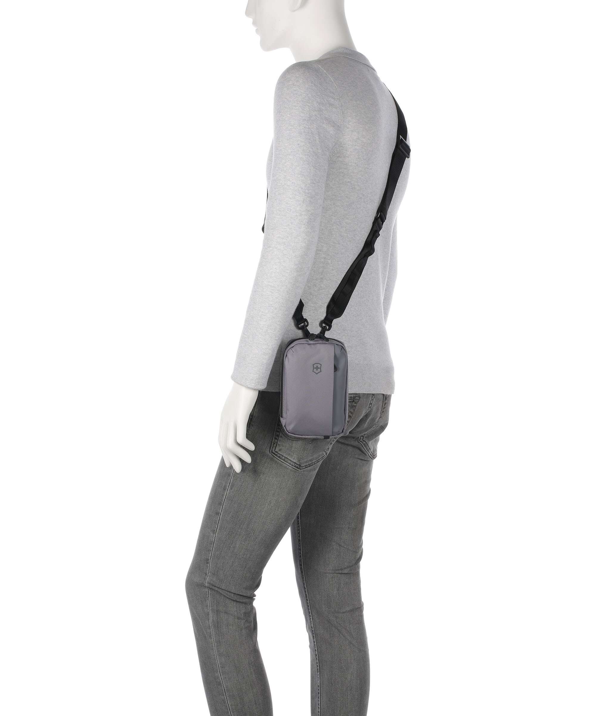 Victorinox Travel Essentials Crossbody bag grey - Image 4