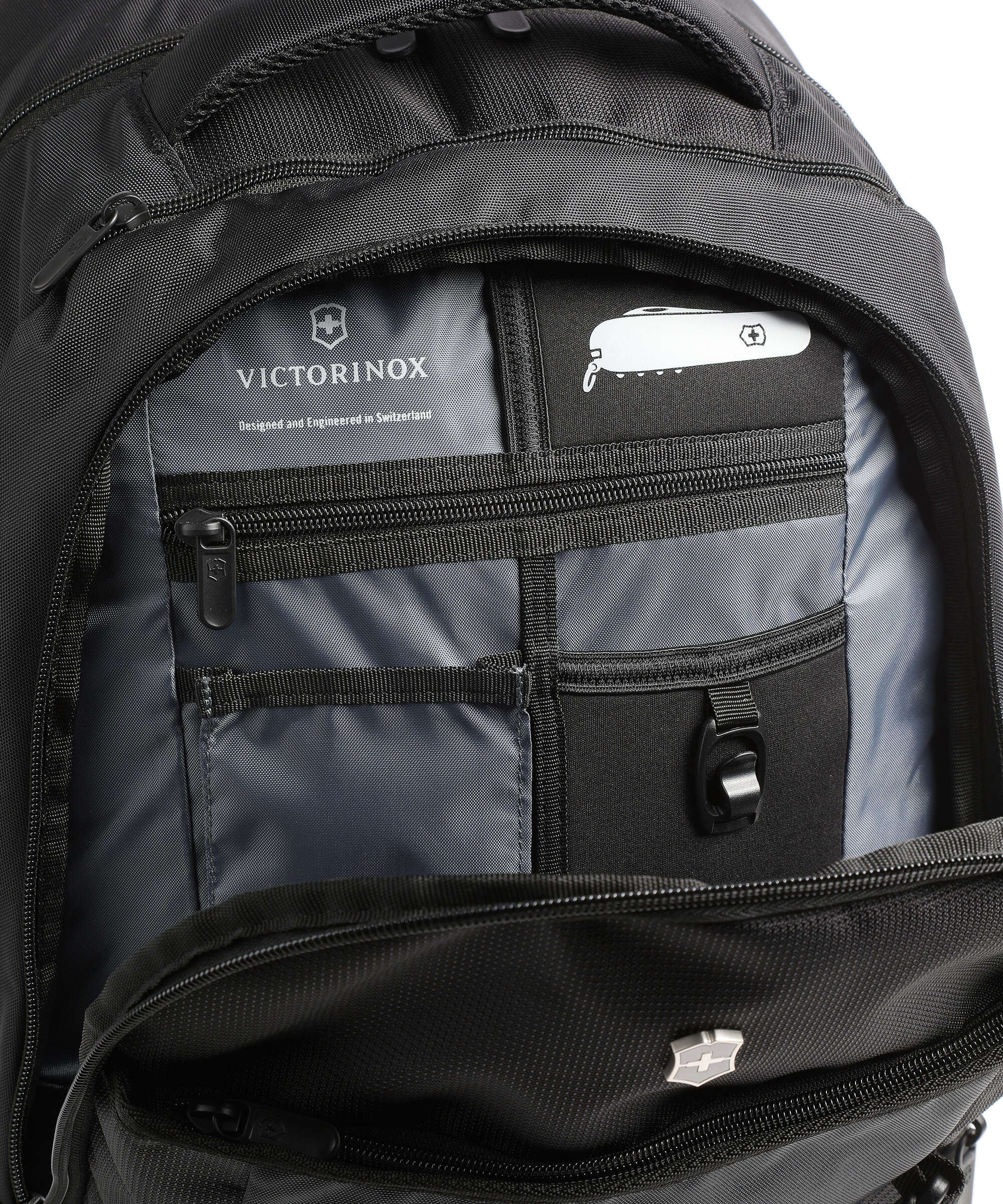 Victorinox VX Sport EVO Backpack with wheels black - Image 3