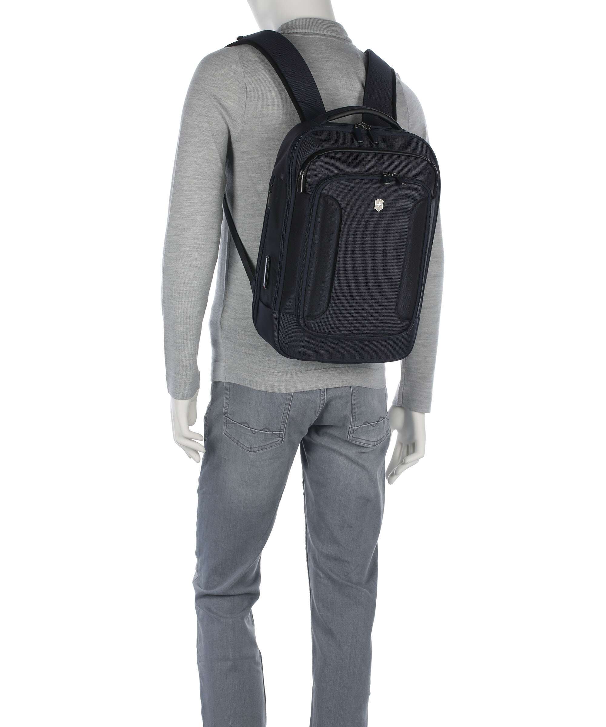 Victorinox Werks Traveler 7.0 Compact Backpack navy blue - Image 3