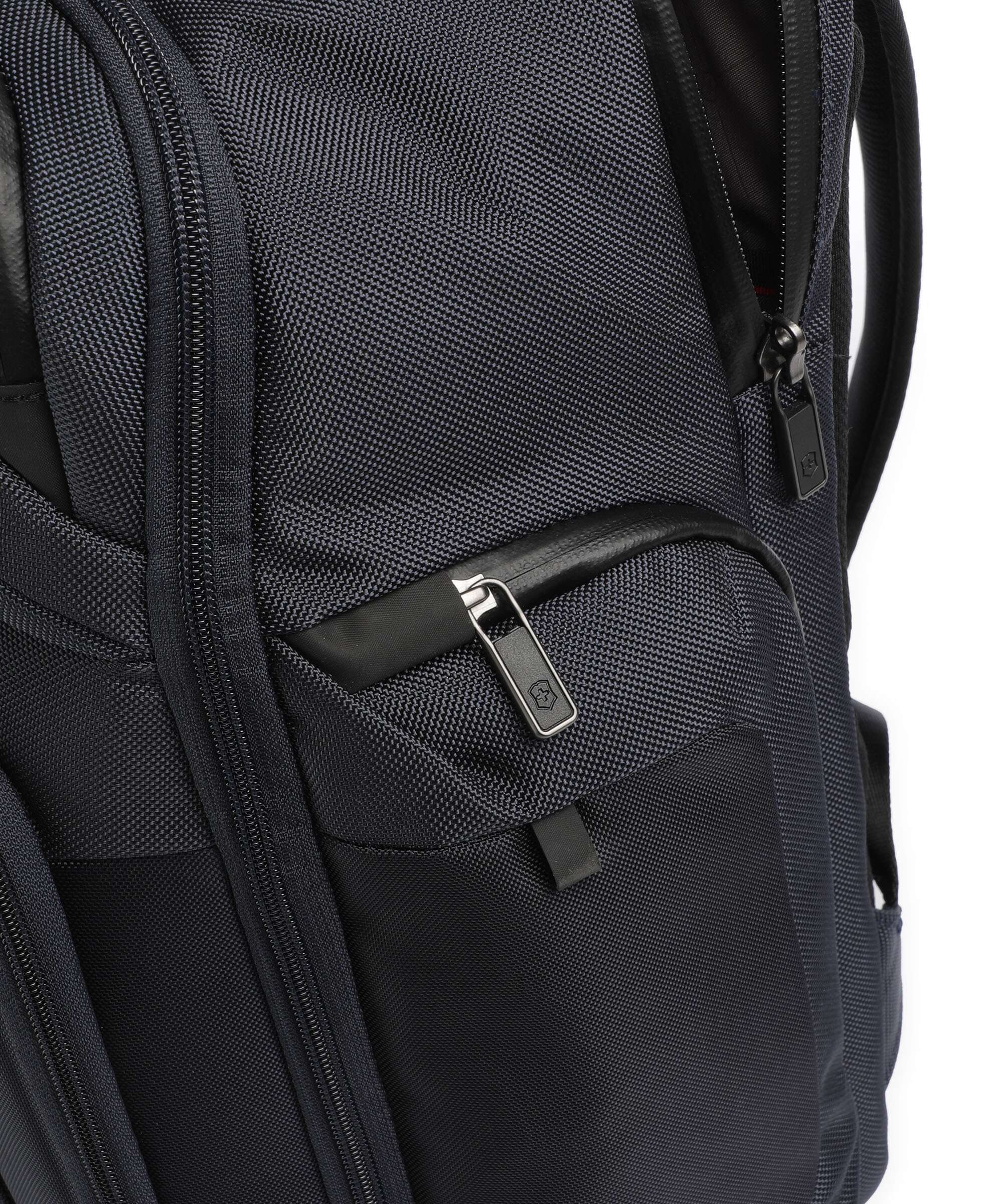 Victorinox Werks Traveler 7.0 Deluxe Backpack navy blue - Image 4