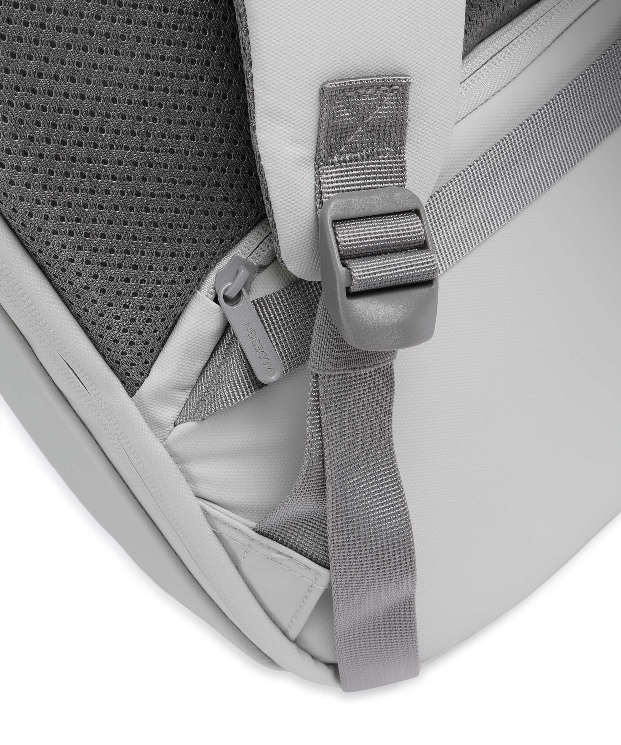 XD Design Bobby Edge Backpack off white - Image 6